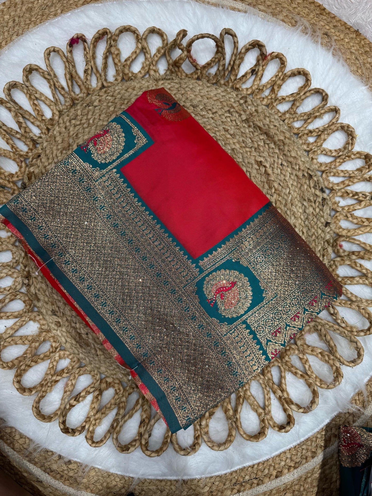 BS-PHOOL-MALA PREMIUM SOFT SILK WITH BEAAUTIFUL PEACOCK DESIGN WITH JARKAN WORK ALL OVER