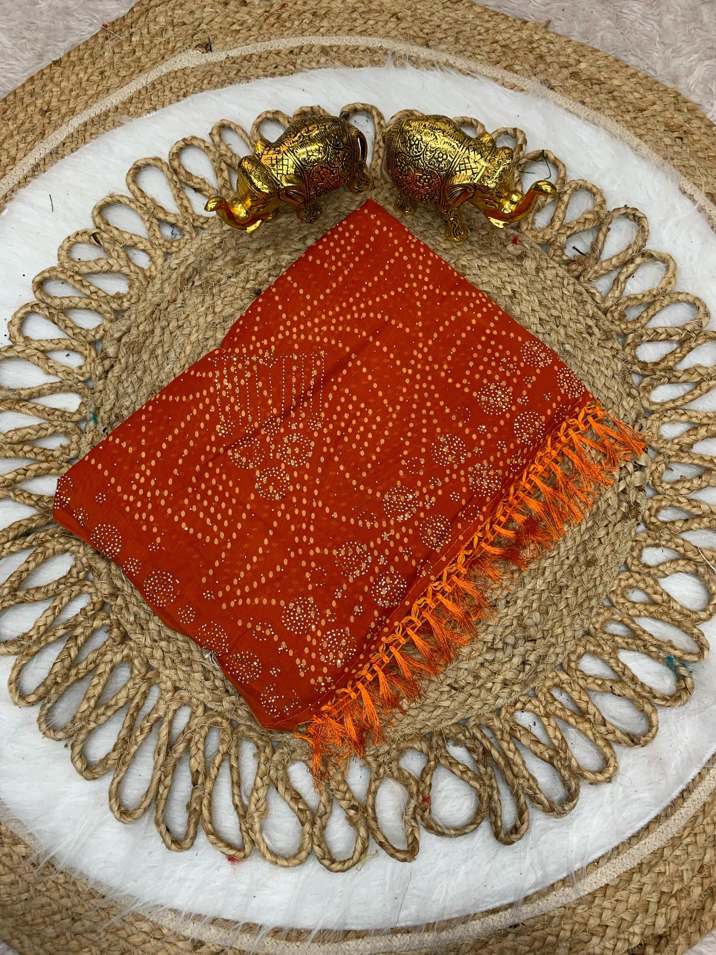 SV-THUMKA BANDHANI RENIYAL SAREE WITH SIROSKI ANDD JHALAR WITH BEAUTIFUL PRINT