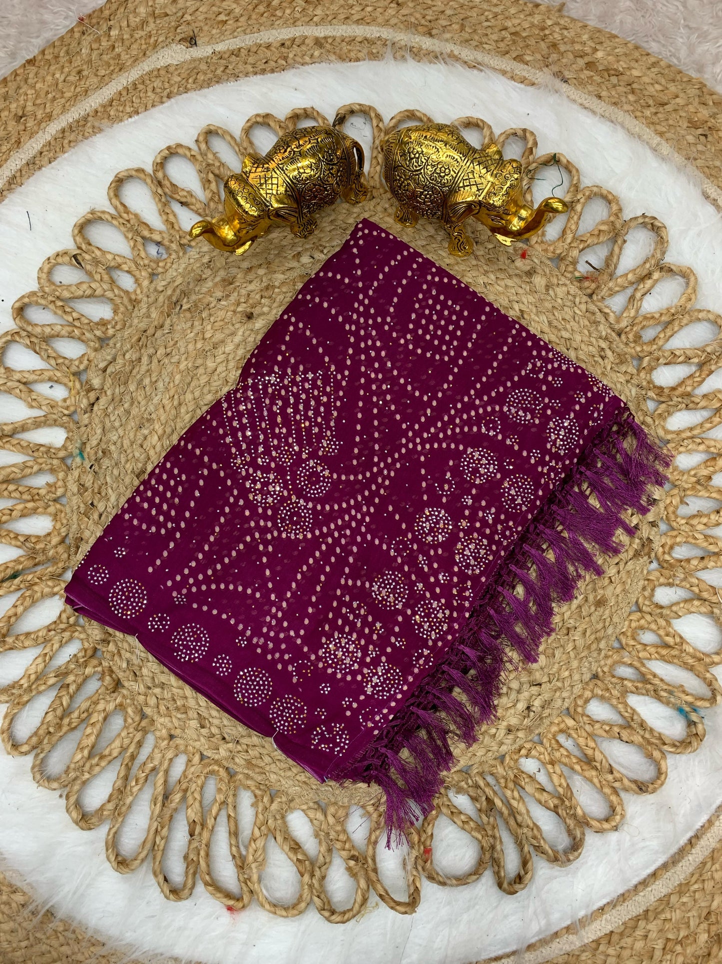 SV-THUMKA BANDHANI RENIYAL SAREE WITH SIROSKI ANDD JHALAR WITH BEAUTIFUL PRINT