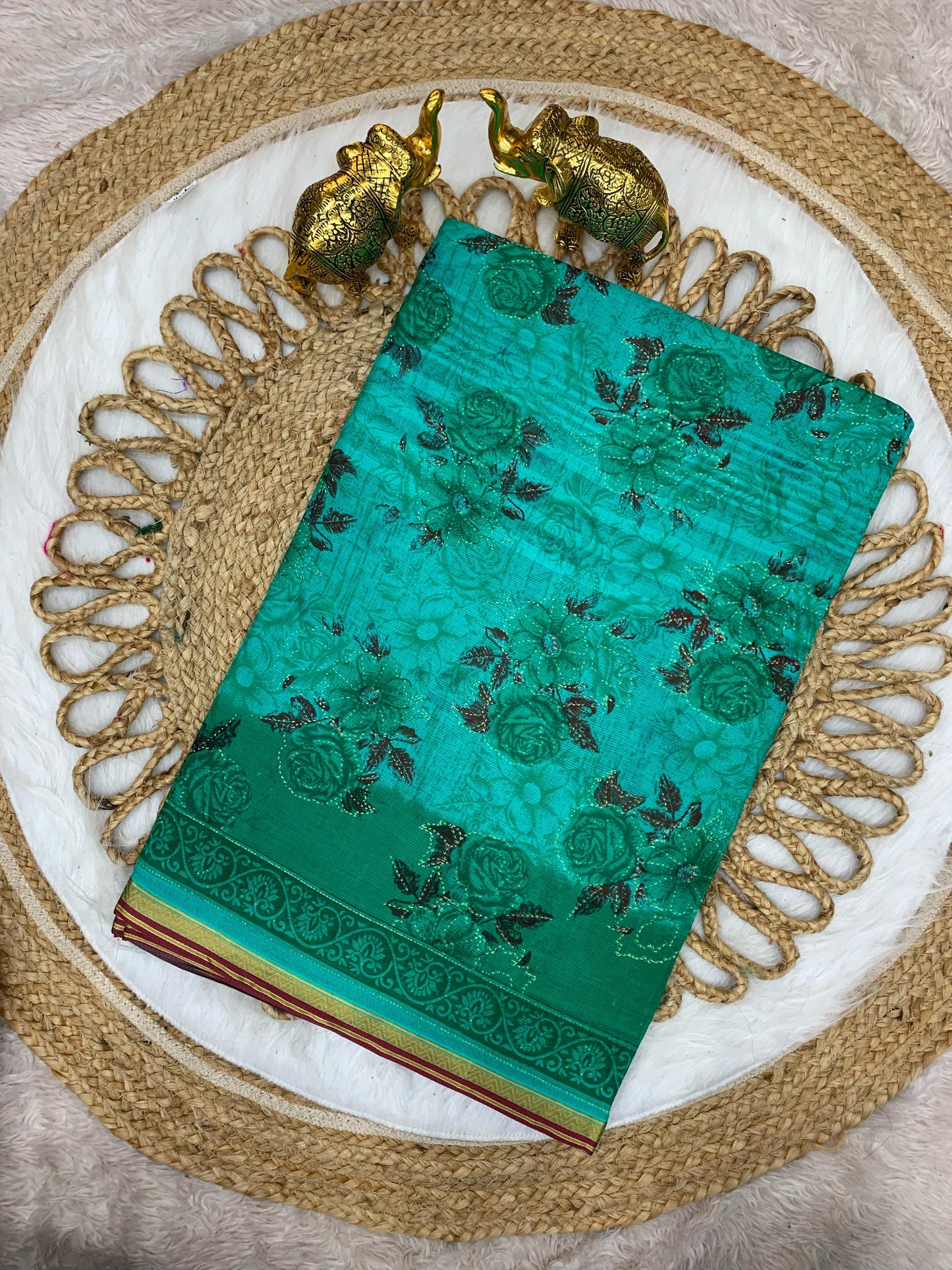 CT-VISHALA-GADWAL SUTI COTTON SAREE WITH BEAUTIFUL FLOWER PRINT ALL OVER WITH BLOUSE PEICE