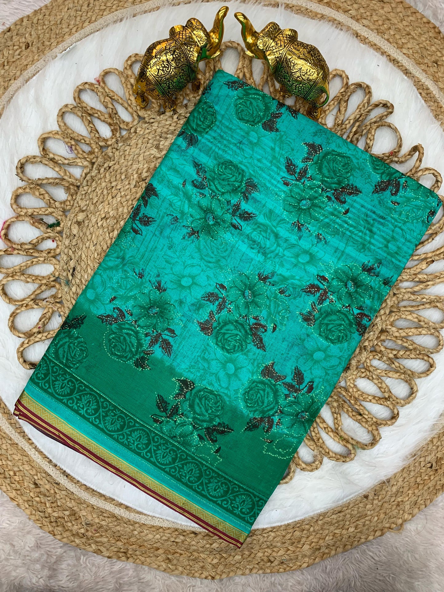 CT-VISHALA-GADWAL SUTI COTTON SAREE WITH BEAUTIFUL FLOWER PRINT ALL OVER WITH BLOUSE PEICE