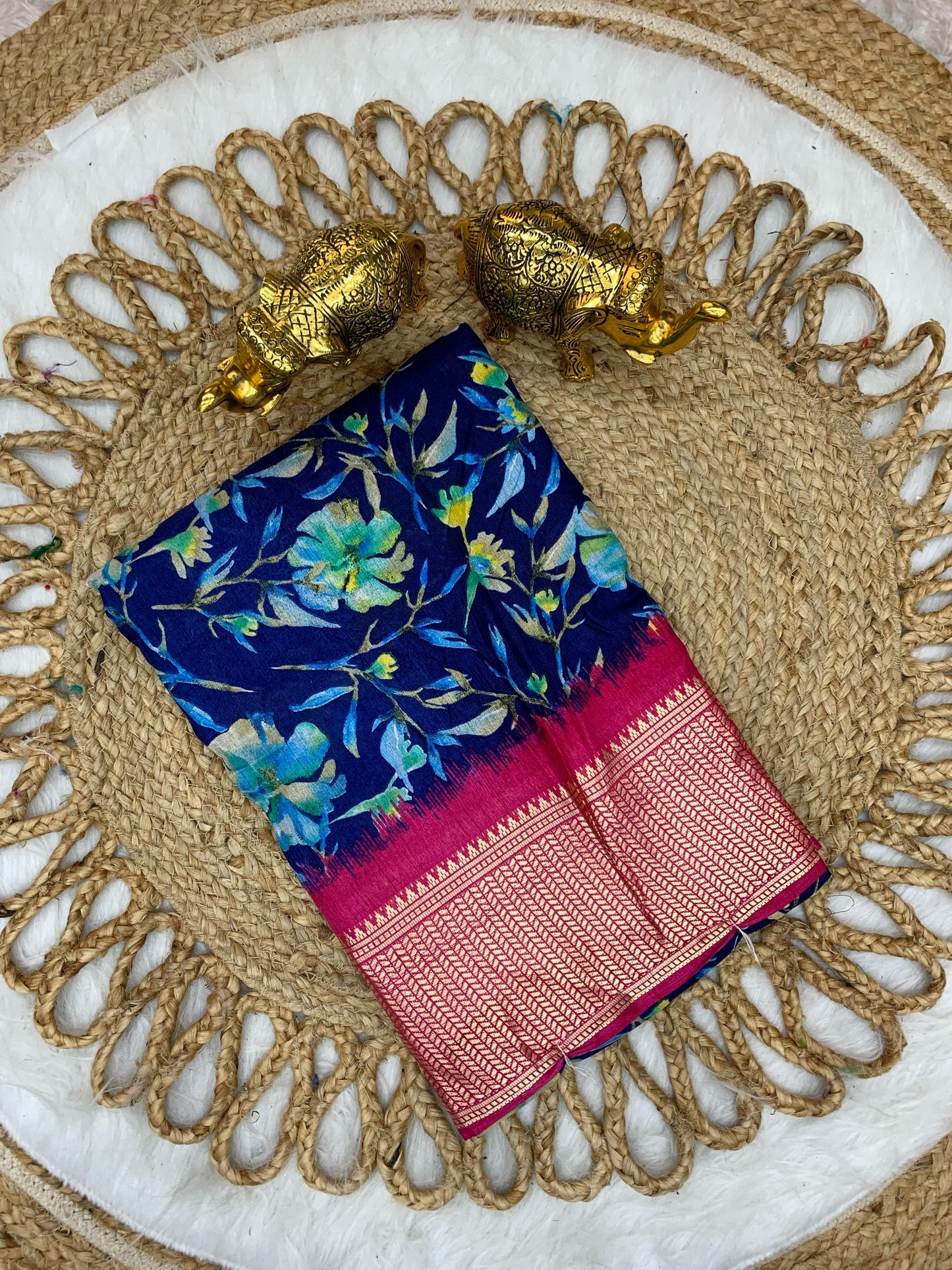 CP-7060 DOLA VISOCS SAREE WITH 6.30 MTR CUT WITH BEAUTIFUL FLOWER DESIGN