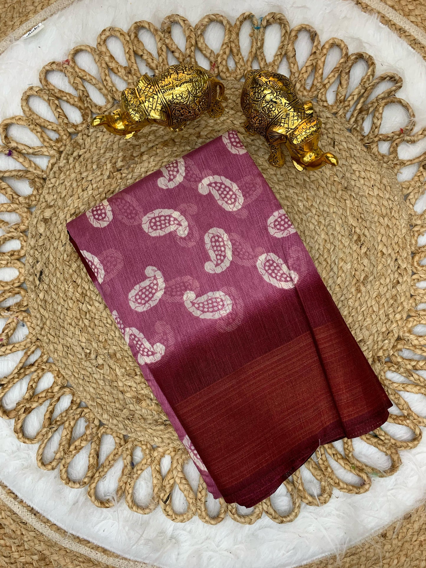 CP-7063 LINEN COTTON SAREE WITH BEAUTIFUL CARRY PRINT WITH CRYSTAL PATTA