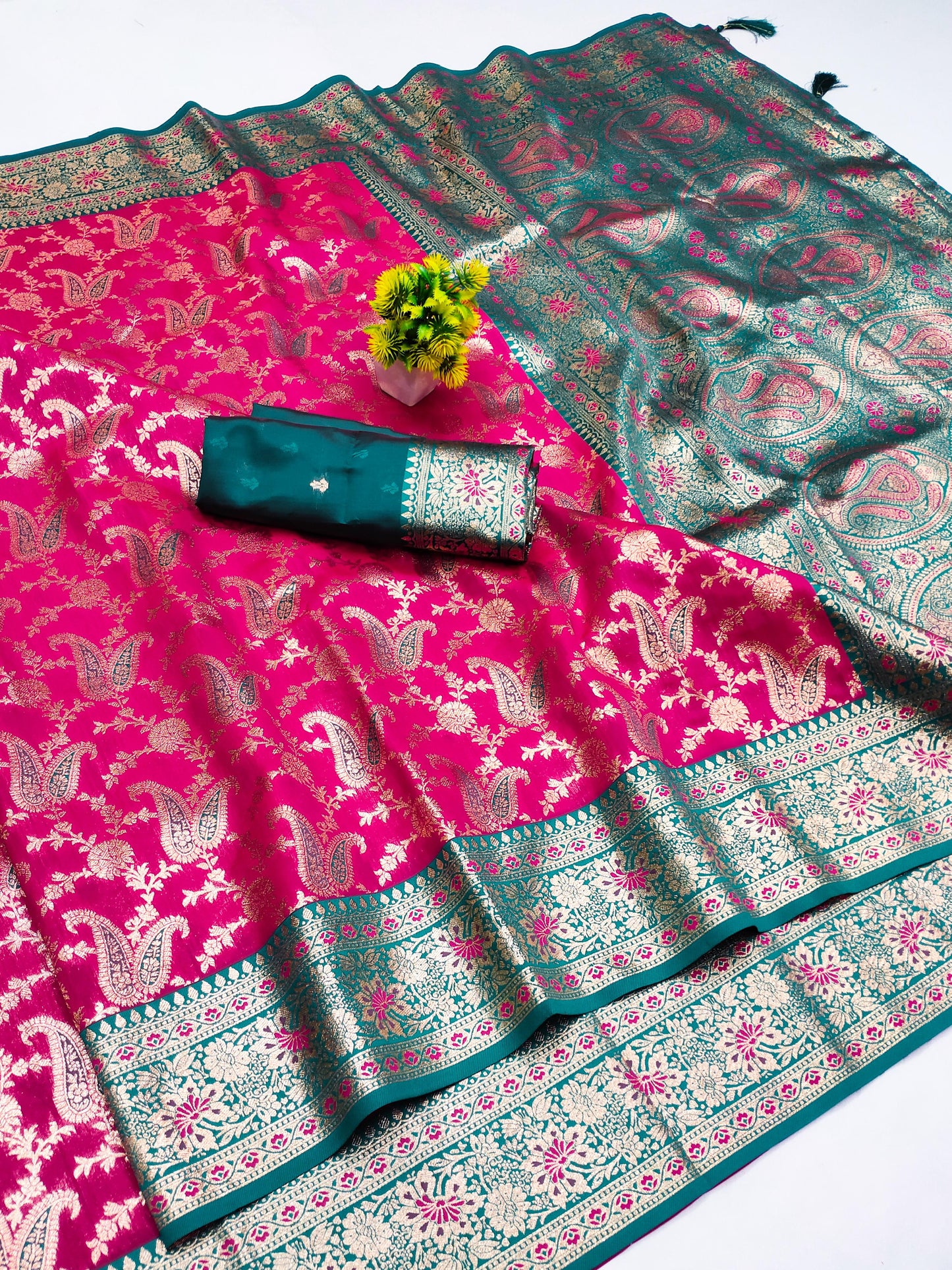 AJ-AISHWARIYA SOFT SILK SAREE WITH BEAUTIFUL CARRY DEISNG WITH MEENAKARI WORK WITH AWESOME PALLU WITH TASSELS ATTACHED