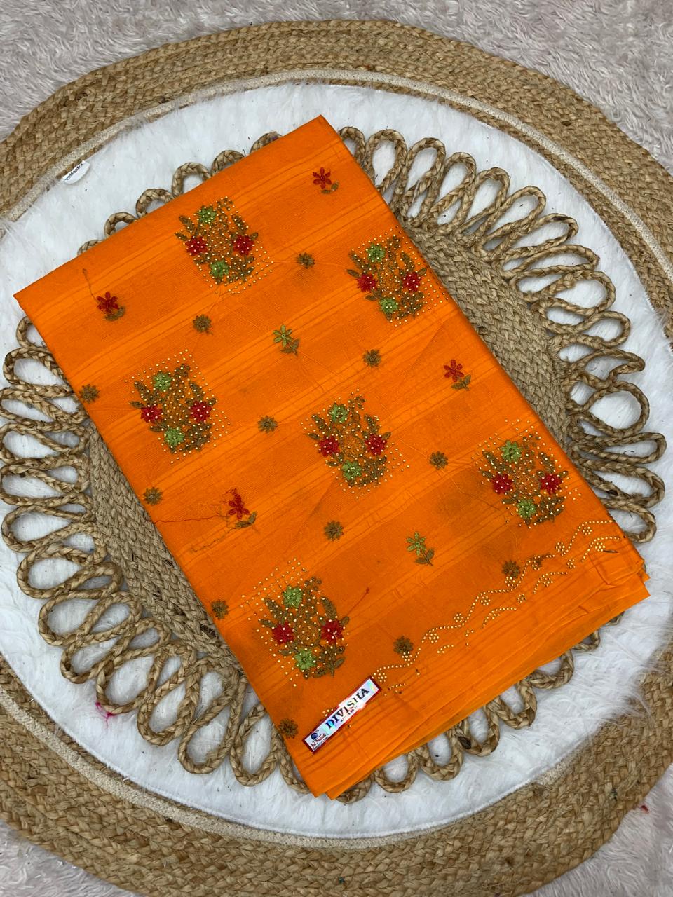 CT-DIVISHA PURE SUTI COTTON SAREE WITH BEAUTIFUL FLOWRER EMBORIDERY WORK WITH SIROSKI WORK ON BUTHA