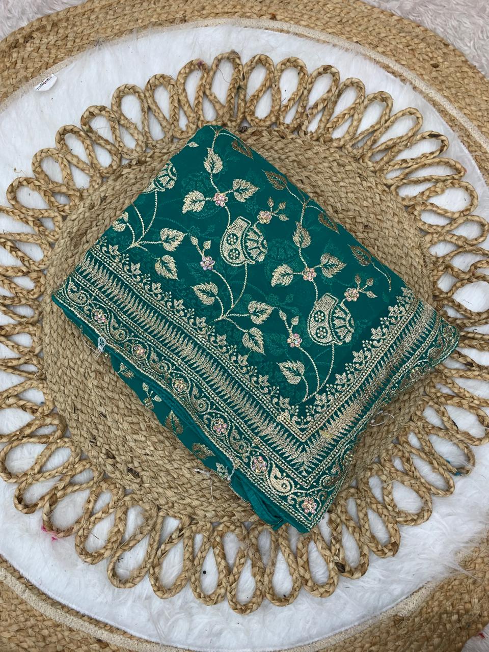 BS-SOBHAGYAWATI BLOOMING SAREE WITH BEAUTIFUL JHAL MATKA DESIGN WITH DIAMOND WORK ALL OVER