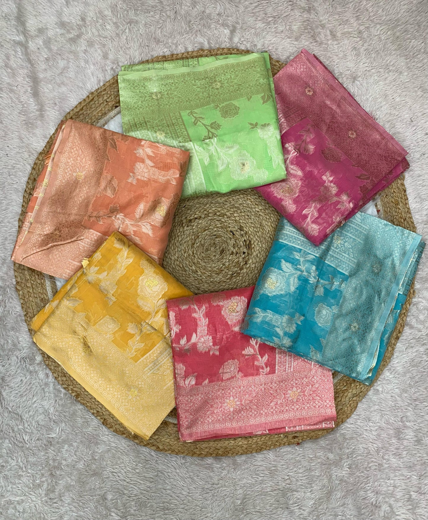 CT-MANGAL SPUN COTTON SAREE WITH MX JAREE JHAL WEAVING DESIGN WITH TASSELS ATTACHED ON PALLU