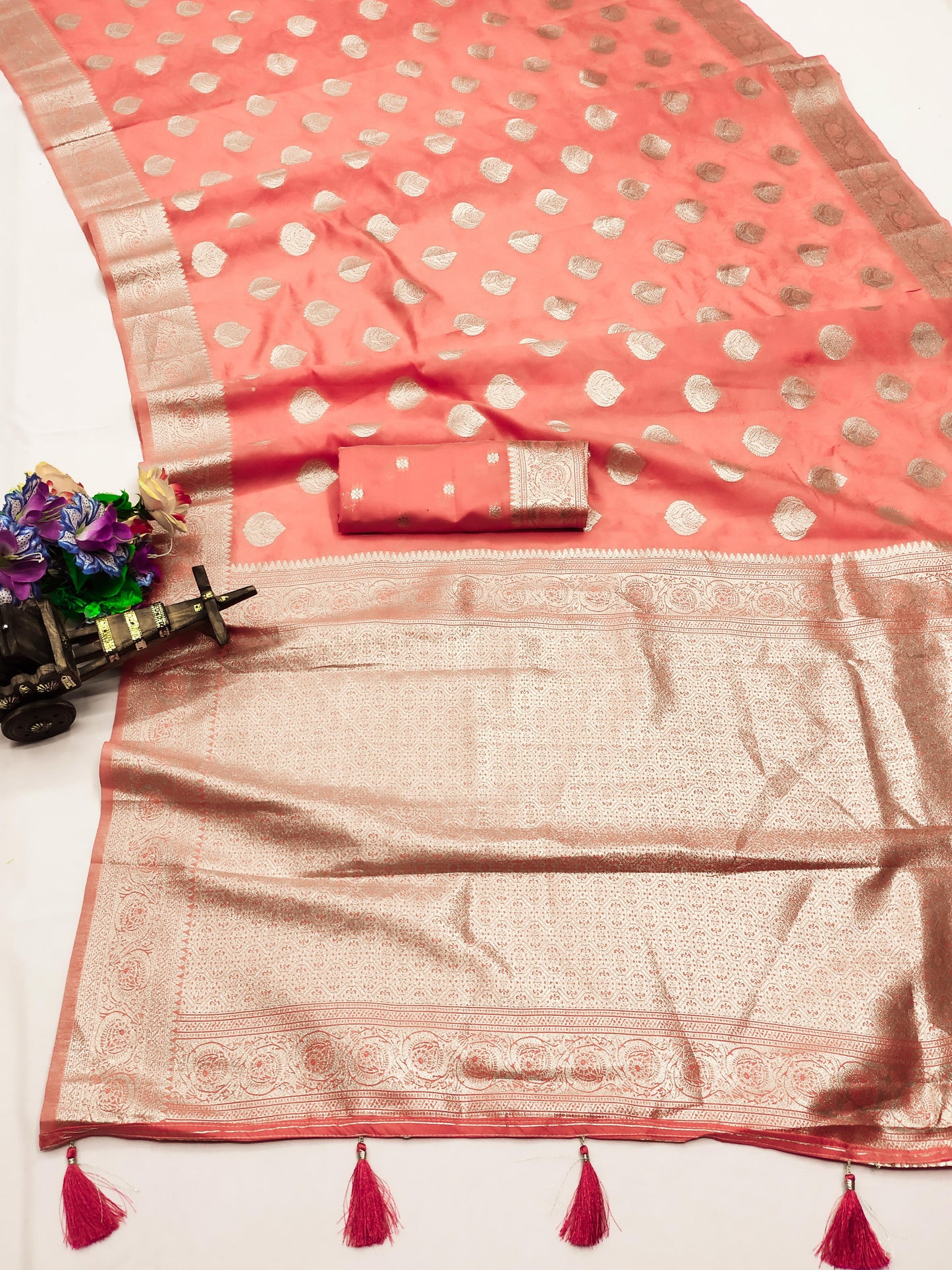 AJ-AMRITSAR SOFT SILK SAREE WITH BEAUTIFUL BUTHA DESIGN WITH TONE TO TONE BORDER WITH SELF WEAVING WORK AND RICH PALLU WITH TASSELS ATTACHED