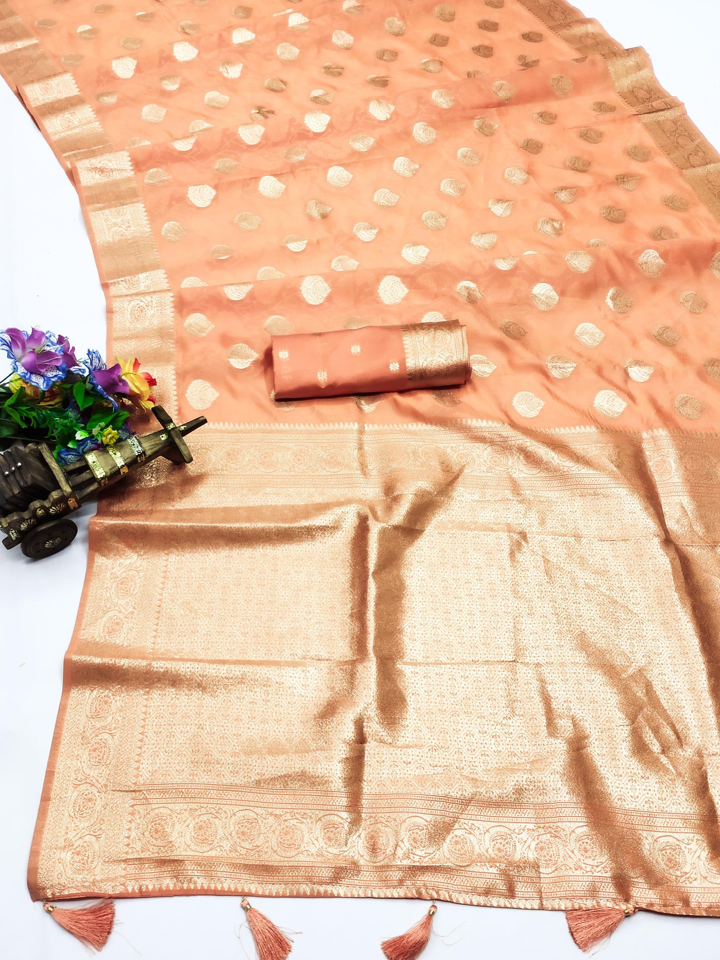 AJ-AMRITSAR SOFT SILK SAREE WITH BEAUTIFUL BUTHA DESIGN WITH TONE TO TONE BORDER WITH SELF WEAVING WORK AND RICH PALLU WITH TASSELS ATTACHED