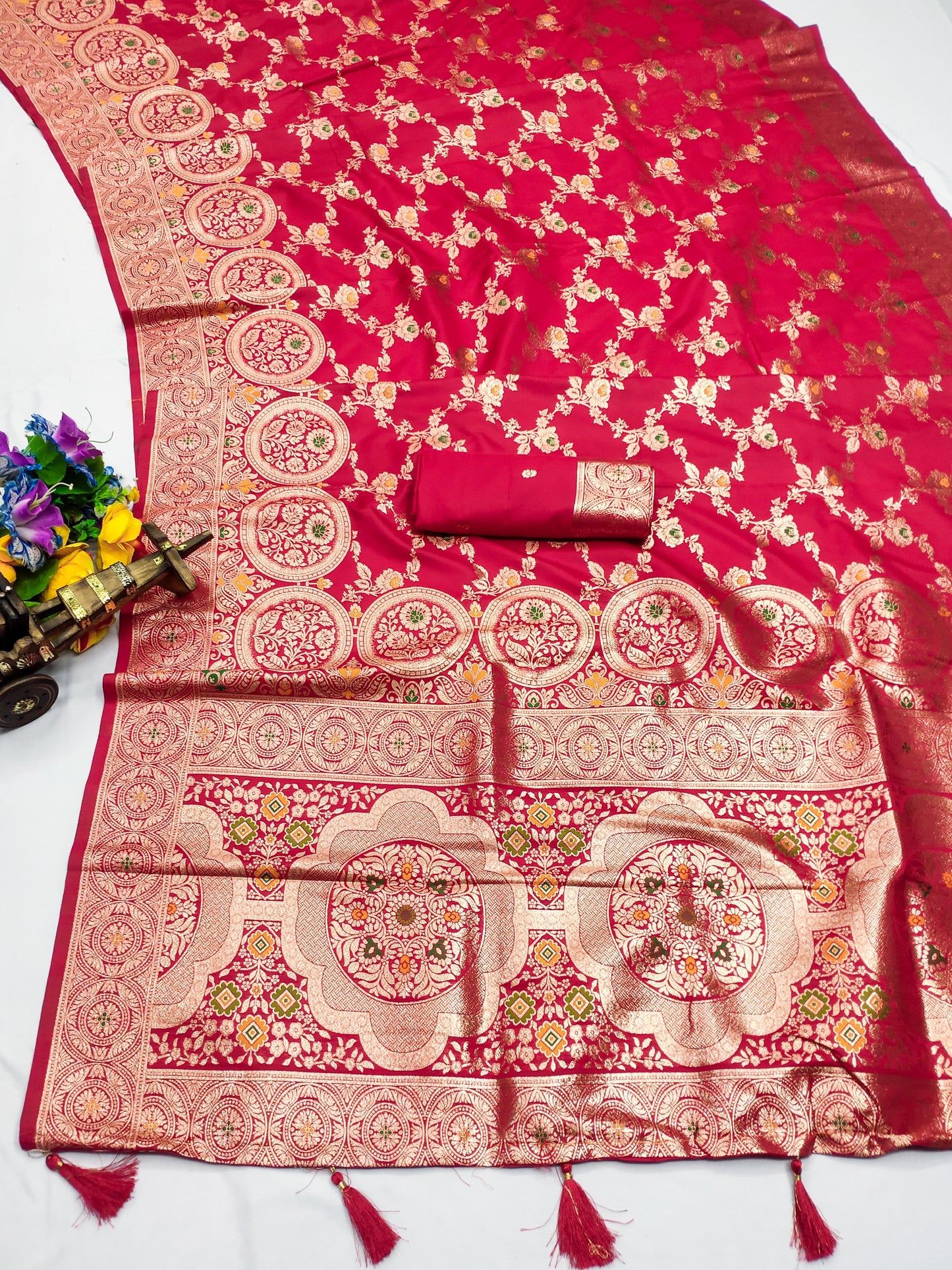AJ-SARASWATI SOFT SILK SAREE WITH HEAVY PALLU WITH PATLI WORK AND MEENAKARI WORK WITH BANRASI DESIGN WEAVING WITH TASSELS ON PALLU