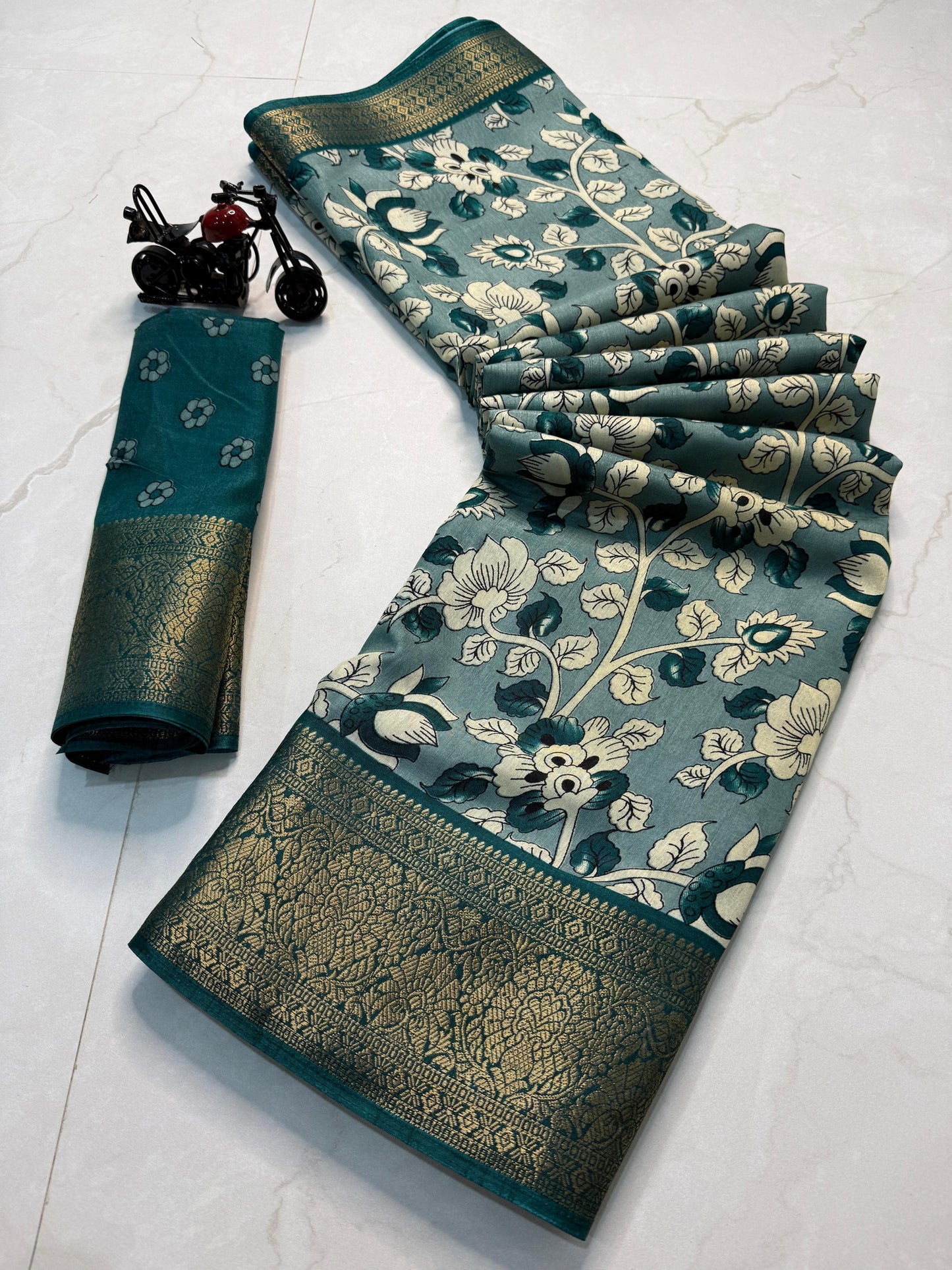 DP-PEACOCK DIGITAL DOLA SILK SAREE WITH BEAUTIFUL RICH PEACOCK PALLU WITH VIRAL DESIGN BODY WITH TASSELS