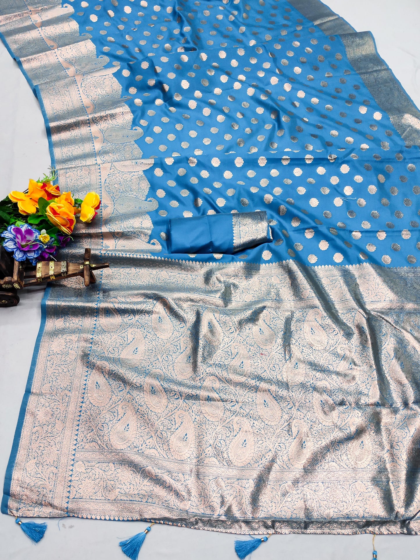 AJ-KANCHAN PREMIUM SOFT SILK GRAND CARRY PALLU WITH PATLI WORK WITH TASSLES
