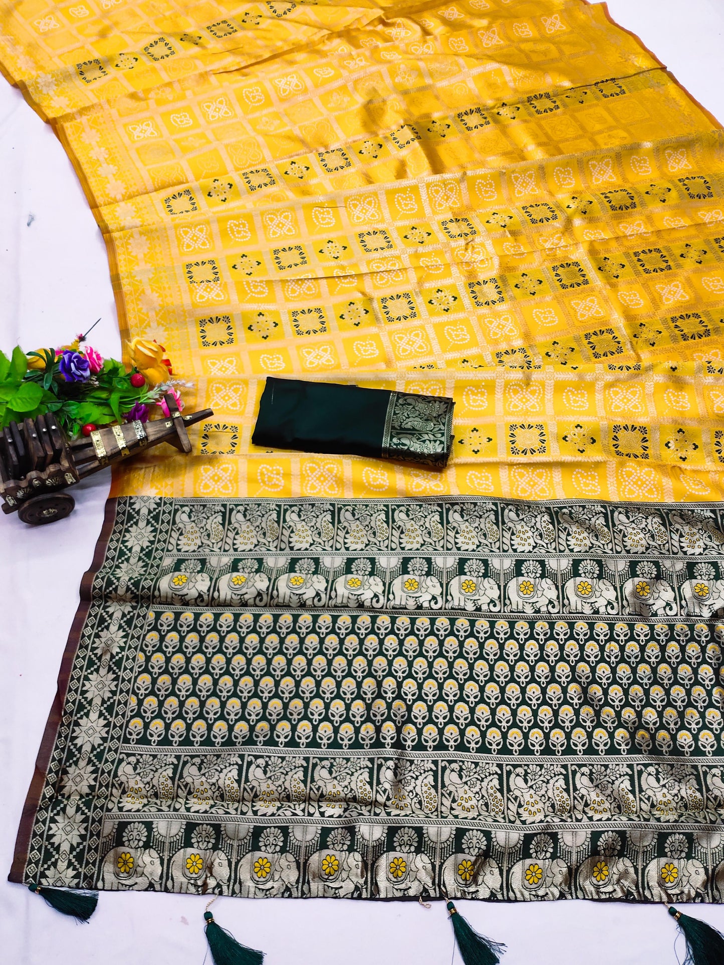 CH-MEWAR KOTA SOFT SILK SAREE WITH BEAUTIFUL GRAND PALLU WITH BANDANI GHARCHOLA DESIGN