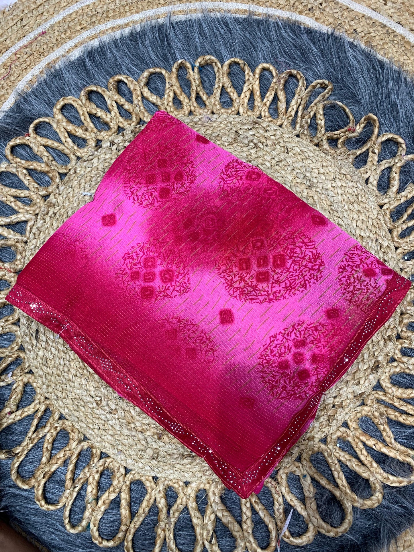 RR-GANGA WEIGHLTESS SAREE WITH BEAUTIFUL LACE BORDER WITH BUTTA SIROSKI WITH BRIGHT MATCHING