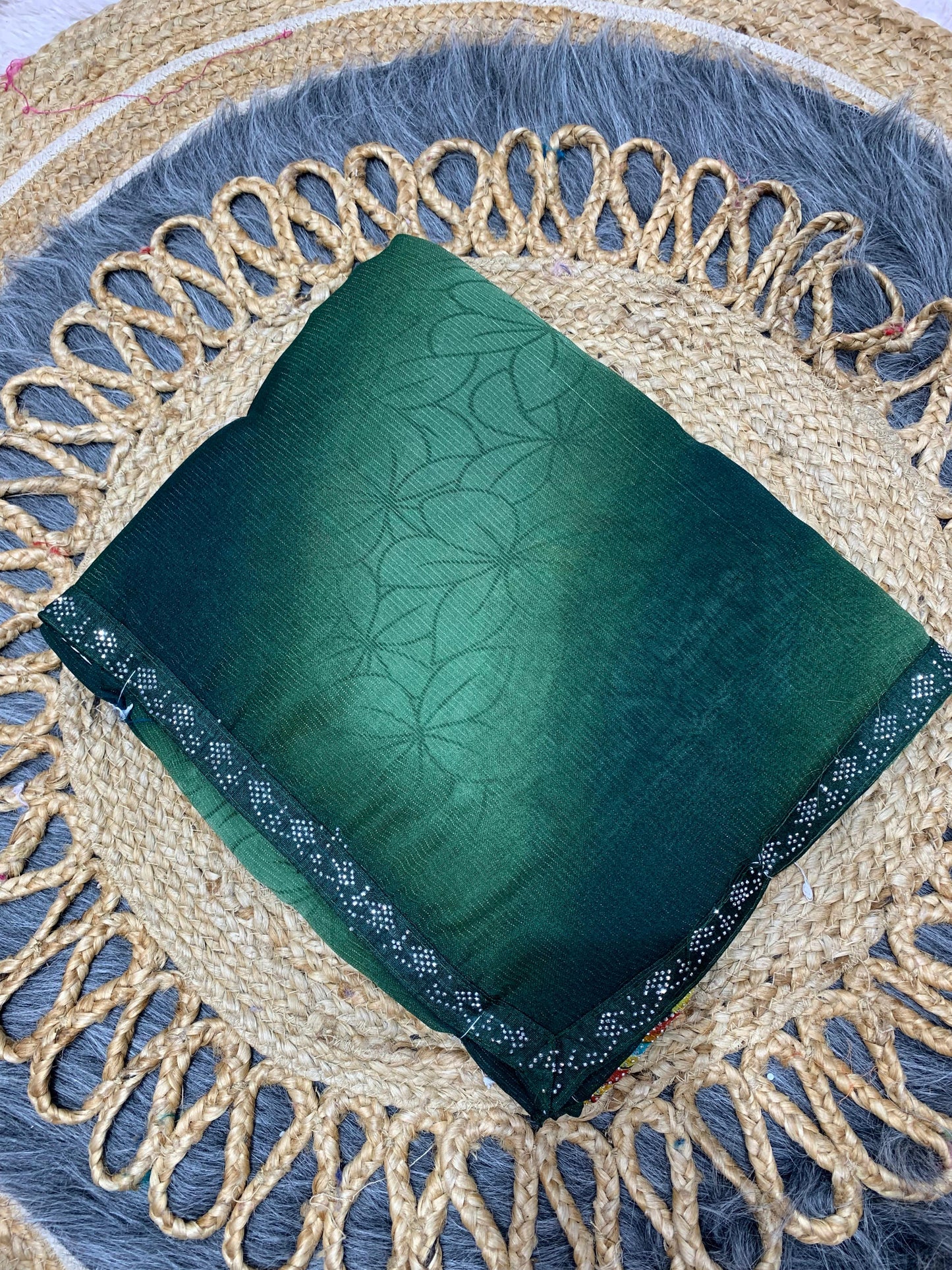RR-RADHA WEIGHLTESS SAREE WITH BEAUTIFUL LACE BORDER WITH BUTTA SIROSKI