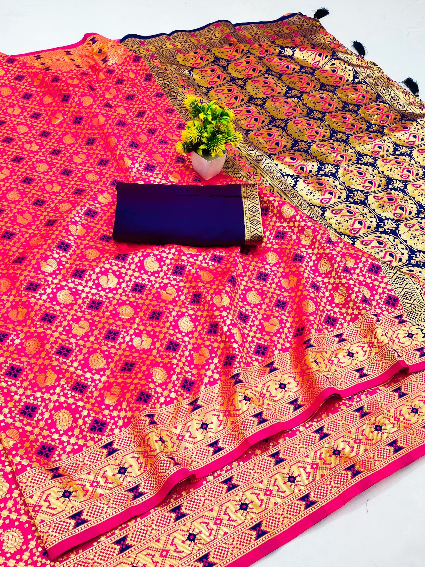 AJ-PATOLA-PAITHANI SOFT PAITHANI SILK SAREE WITH BEAUTIFUL PEACOCK WITH MENNAKARI WORK WITH HEAVY TUSSLES