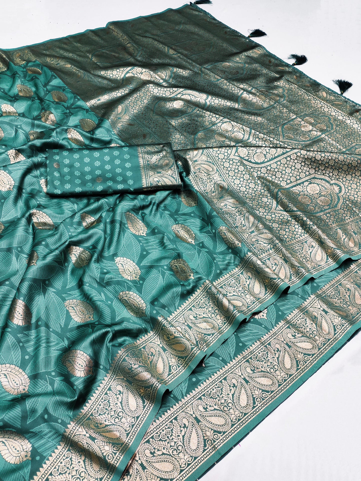 AJ-NEPAL PREMIUM SOFT SILK SAREE WITH SELF WORK WITH RICH PALLU BANARASI JAREE WORK WITH BUTTI BLOUSE