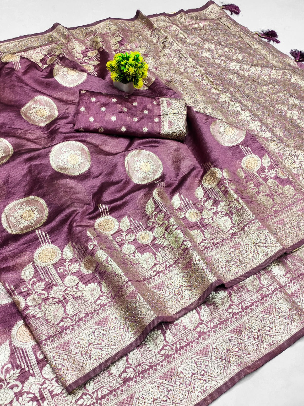 AJ-SURAT PREMIUM KHADI SILK SAREE WITH RICH PALLU SAREE WITH BEAUTIFUL TRENDY BHUTA DESIGN WITH SIROSKI ALL OVER AND TASSELS ATTACHED