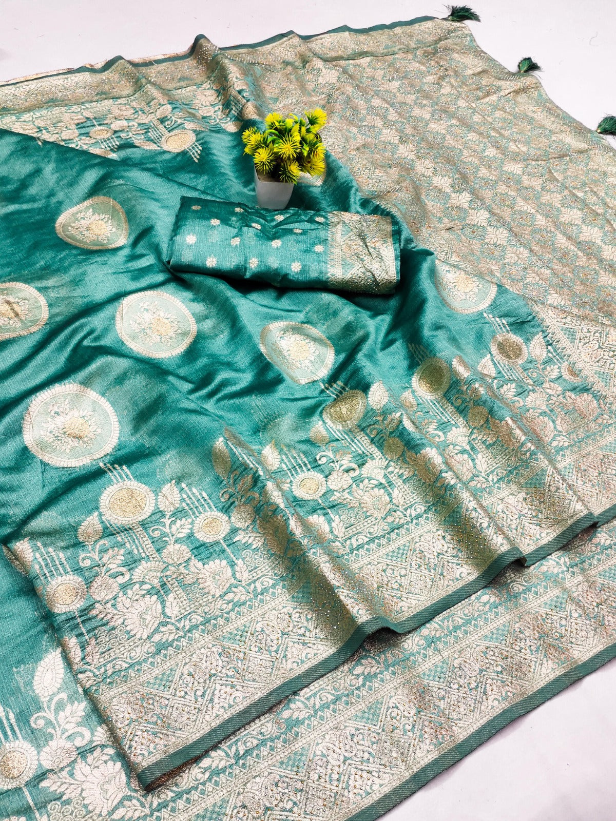 AJ-SURAT PREMIUM KHADI SILK SAREE WITH RICH PALLU SAREE WITH BEAUTIFUL TRENDY BHUTA DESIGN WITH SIROSKI ALL OVER AND TASSELS ATTACHED