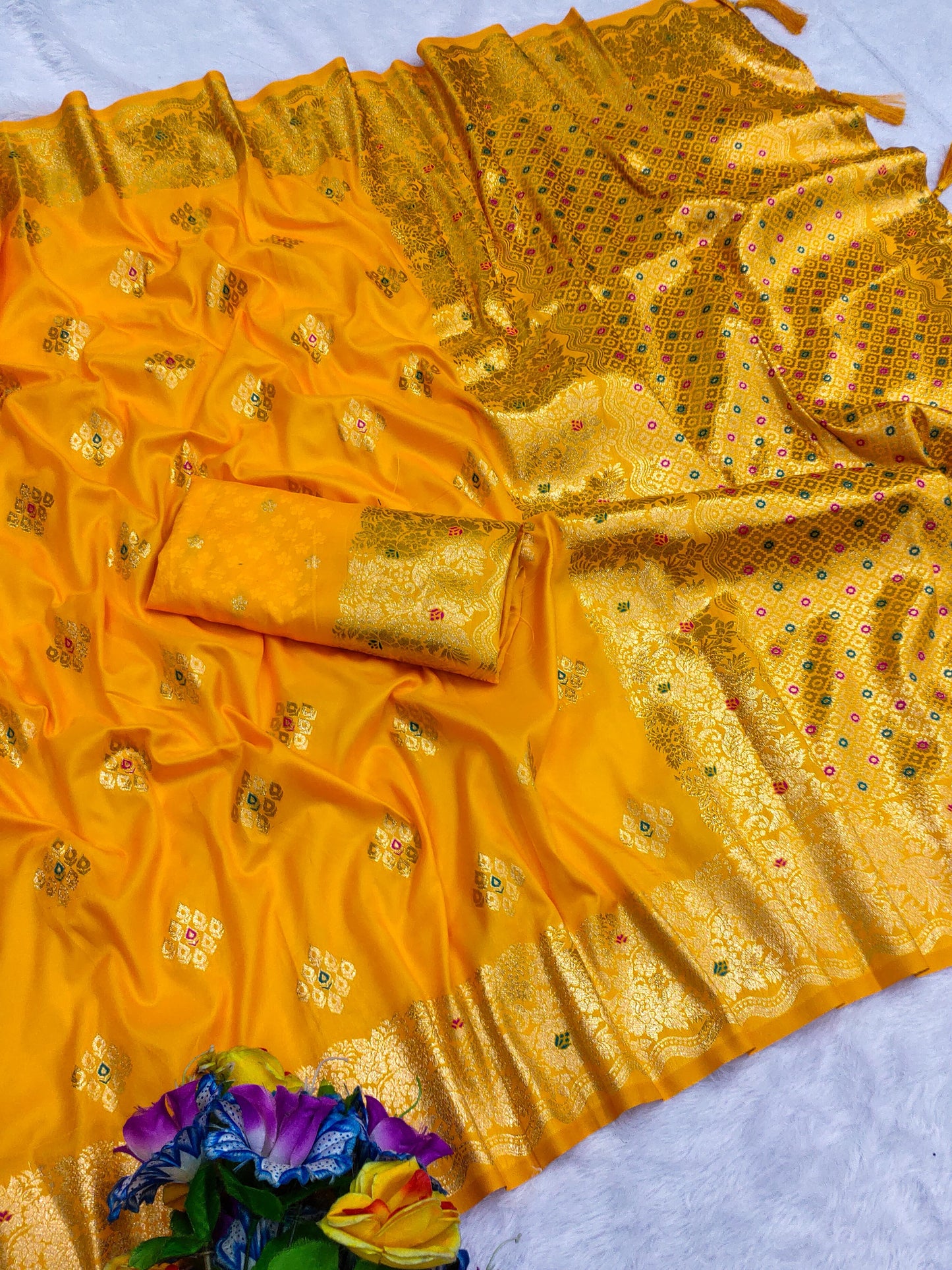 AJ-MEGHA PREMIUM SOFT SILK 50/600 WITH MEENKARI DESIGN WITH BATIK DESIGN WITH BUTTI BLOUSE