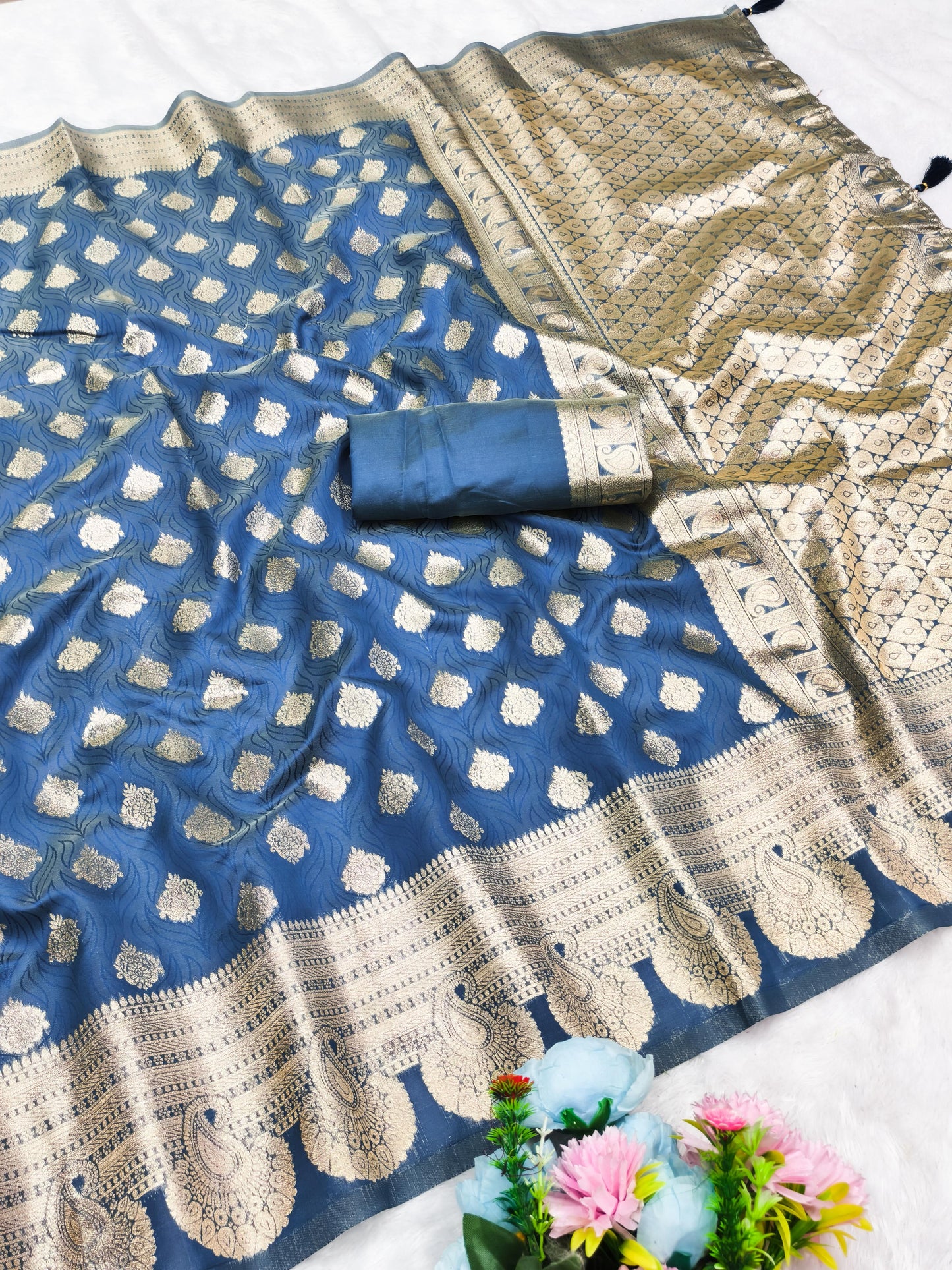 AJ-maharani KOTA SILK SAREE WITH BEAUTIFUL DUSTY MATCHING WITH BANARASI JAREE WITH TASSELS