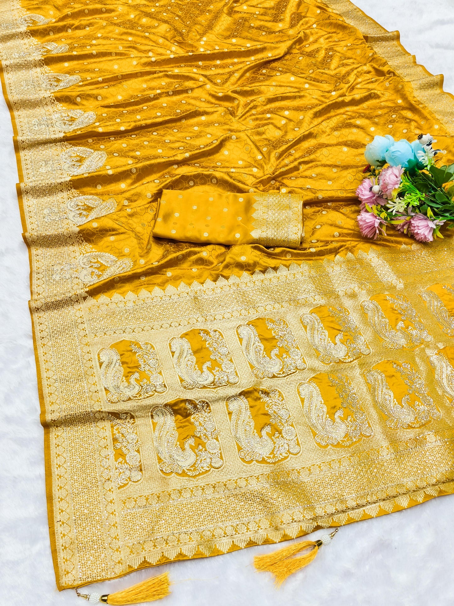 BS-ROOP REKHA SATIN SILK SAREE WITH BEAUTIFUL JARKAN WORK ALL OVER WITH RICH PALLU PEACOCK DESIGN