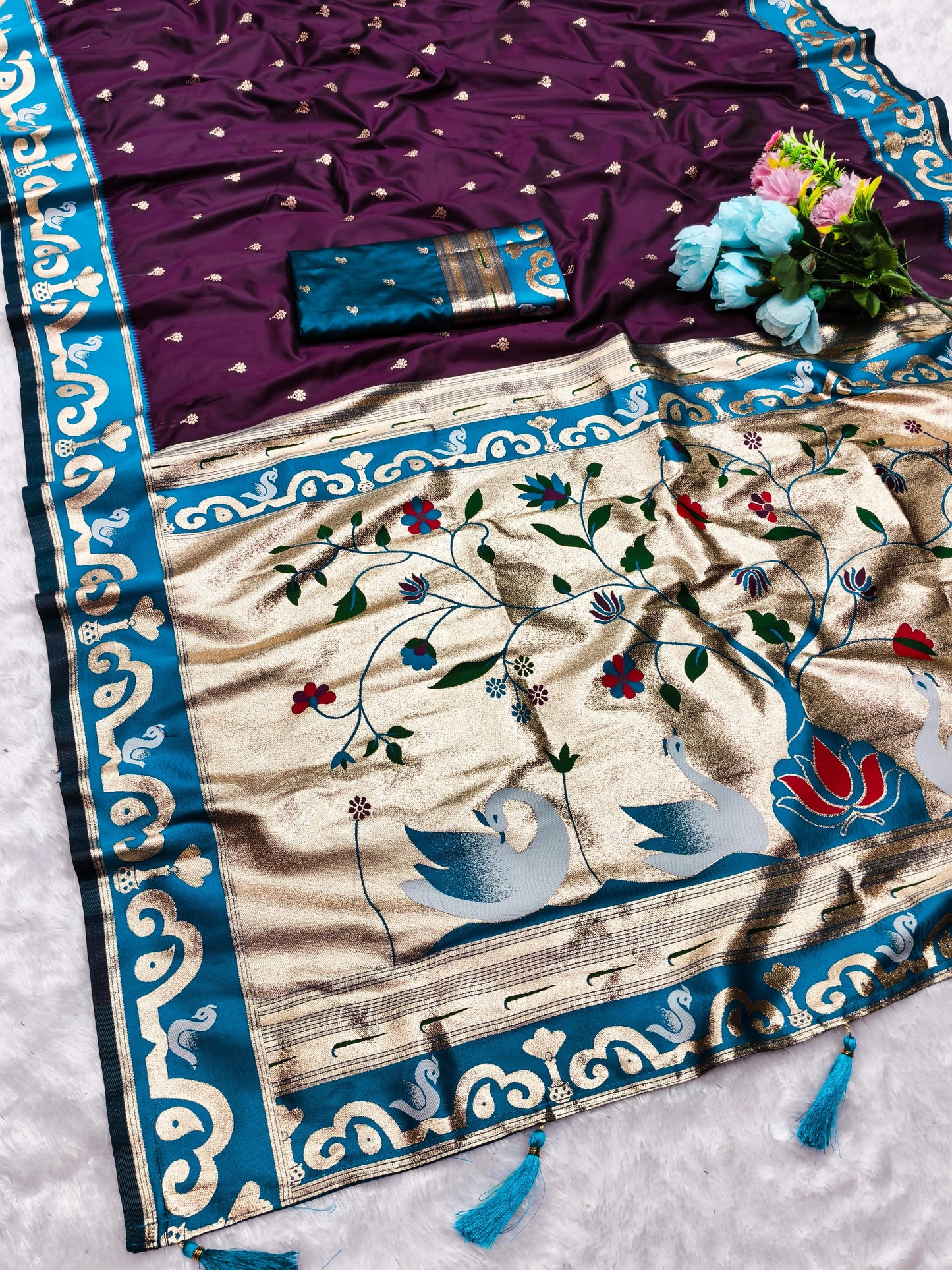 AJ-RAJHANS-PAITHANI PREMIUM SOFT PAITHANI SILK WITH RICH SWAN PALLU WITH RICH BORDER WITH BUTTI BARCODE BLOUSE