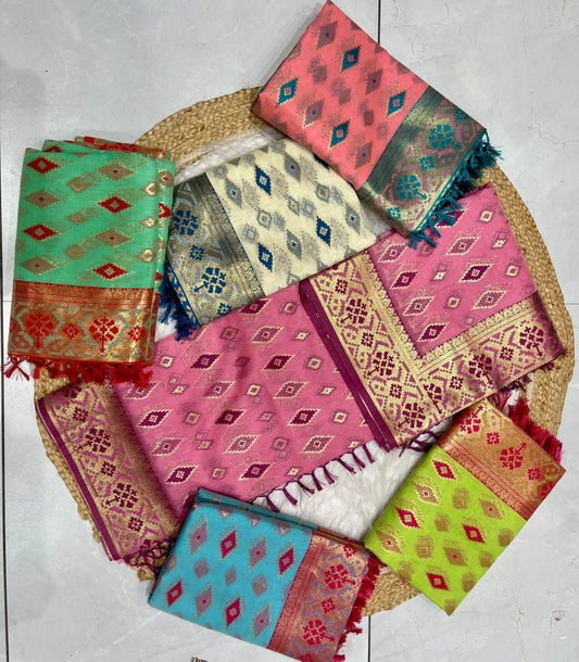 CT-SHRIYA COTTON SILK SAREE BATIK WEAVING DESIGN WITH CONSTAST BORDER WITH RICH PALLU WITH TASSELS