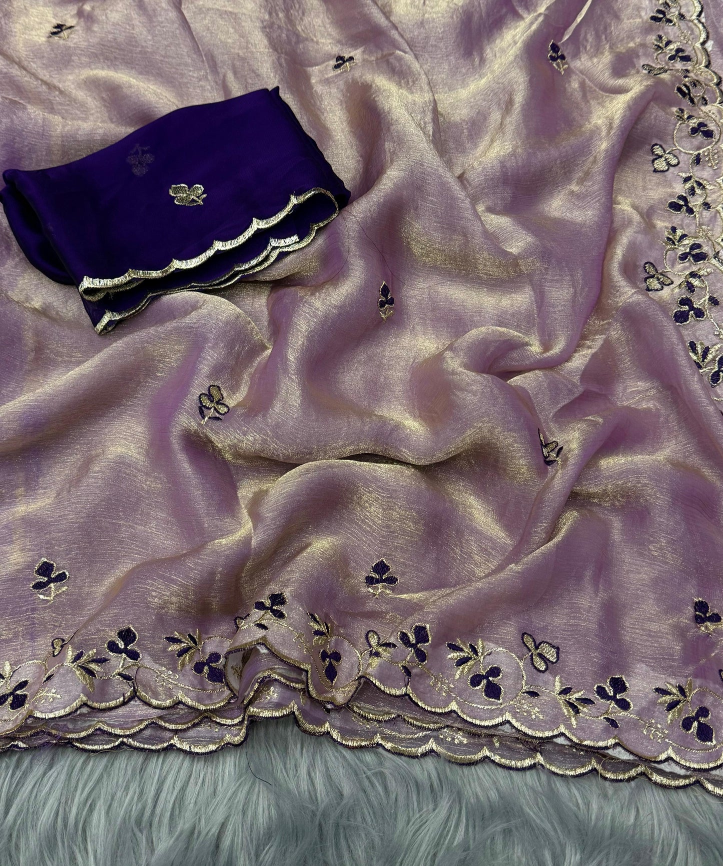 NN-2038 Space silk fabric with C-pallu embroidary work with Rangoli blooming fabric with with work blouse