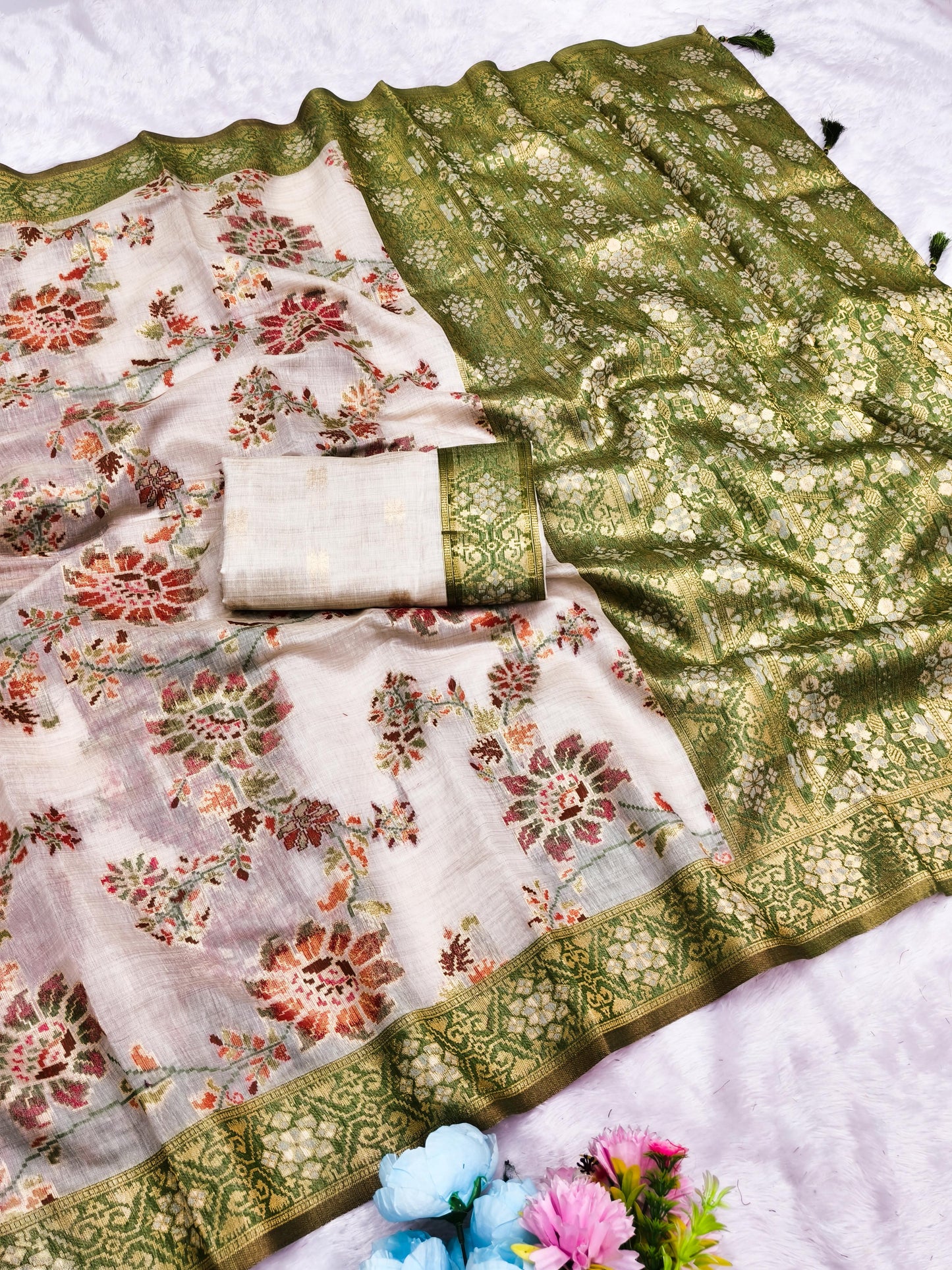 CT-RASHA COTTON  SILK SAREE JHAL WEAVING DESIGN WITH CONSTAST BORDER WITH RICH PALLU WITH TASSELS