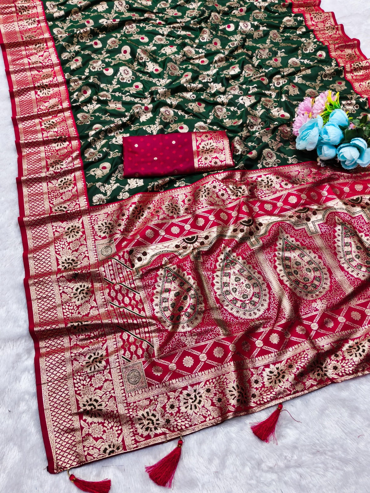 AJ-BANDRA SOFT SILK SAREE WITH CONTRAST PALLU AND BORDER WITH BEAUTIFUL JHAL DESIGN WITH BUTTI CONTRAST BLOUSE