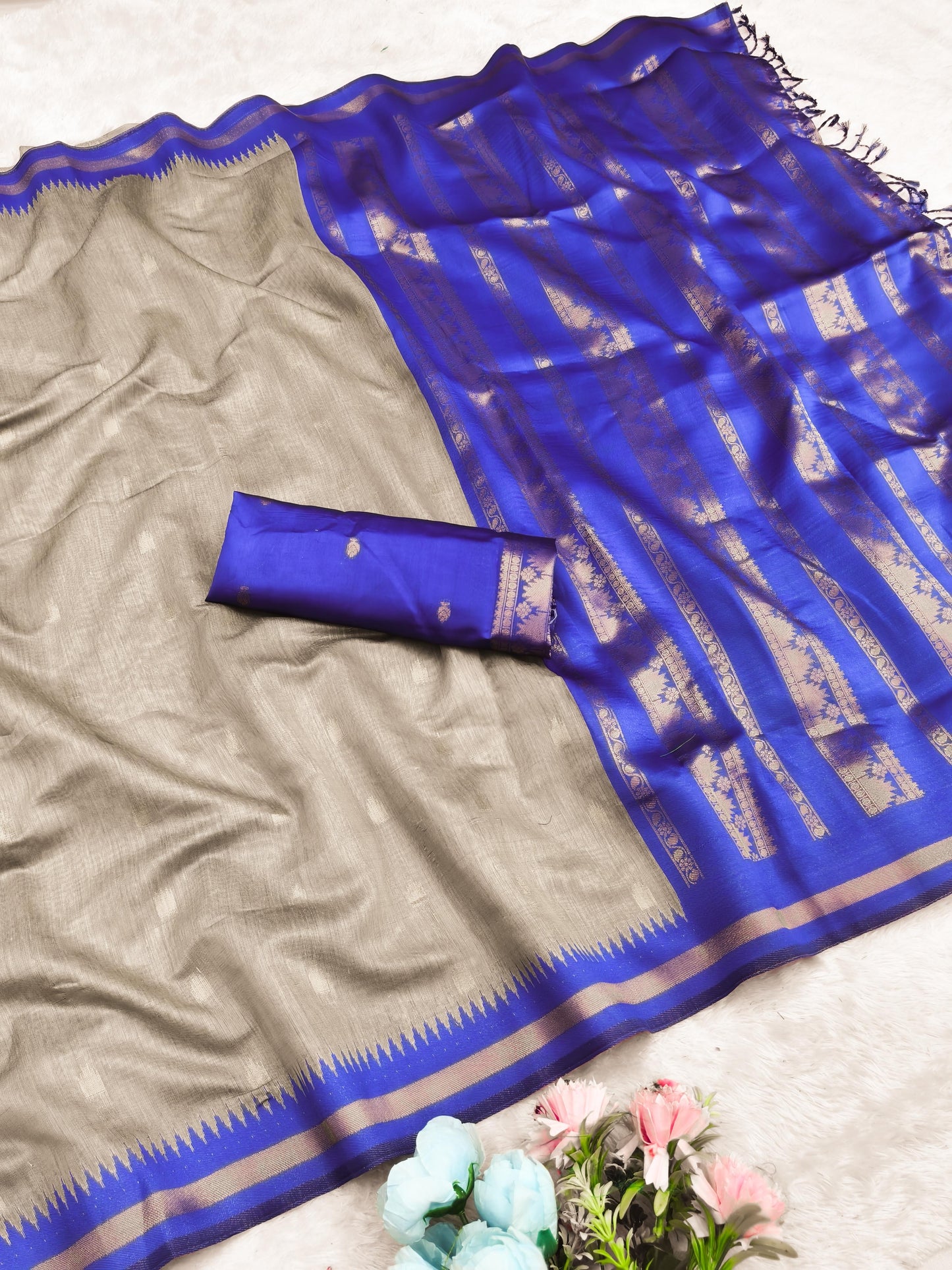 AJ-COTTON-KALYAAN COTTON SILK WITH RICH PALLU WITH CONTRAST BORDER WITH BUTTI DESIGN WITH UNIQUE BEAUTIFUL TASSELS