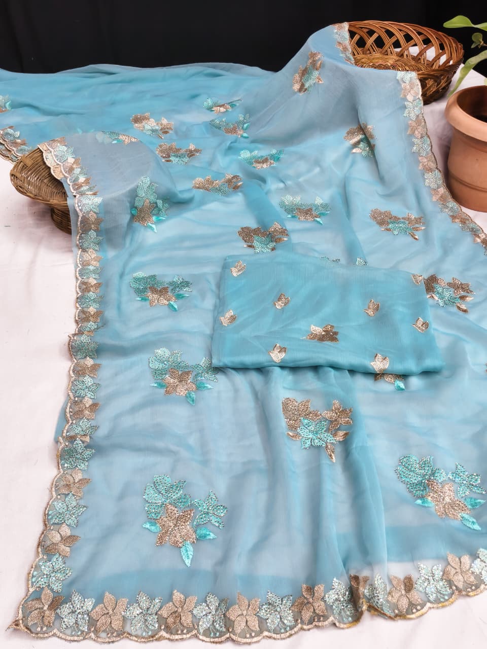 BS-TARA MANDAL VARI CHIFFON SAREE WITH VIRAL ONLINE DESIGN WITH HEAVY THREAD WORK AND EMBROIDERY WORK WITH HEAVY BLOUSE
