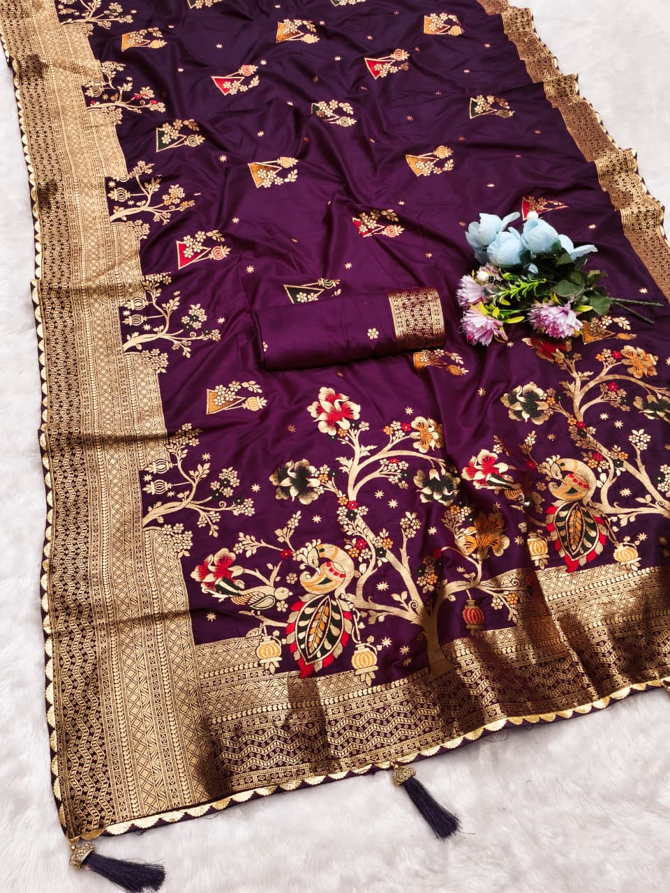 AJ-KOTA DYEABLE DOLA SILK SAREE WITH TAPELA DYING WITH BEAUTIFUL OPEN PALLI WITH FANCY LACE AND LUXURY TASSELS