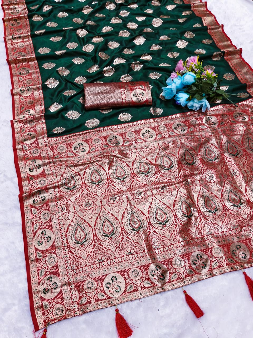 AJ-QUEENEE SOFT 50/600 SILK SAREE WITH WEAVING WITH HEAVY DESIGN WITH CONTRAST BODY PALLU AND BLOUSE