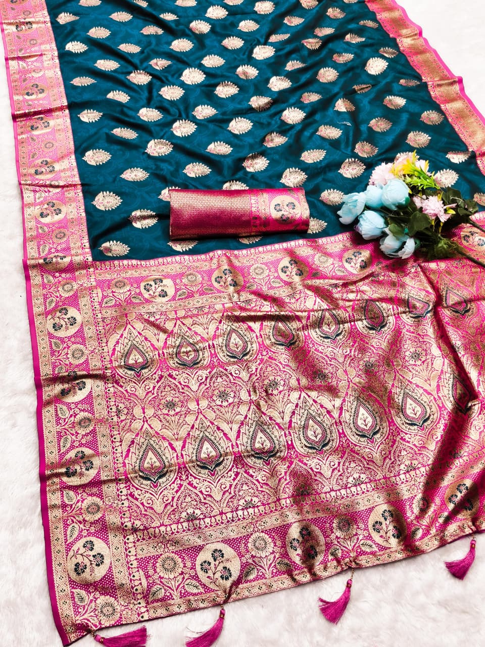 AJ-QUEENEE SOFT 50/600 SILK SAREE WITH WEAVING WITH HEAVY DESIGN WITH CONTRAST BODY PALLU AND BLOUSE