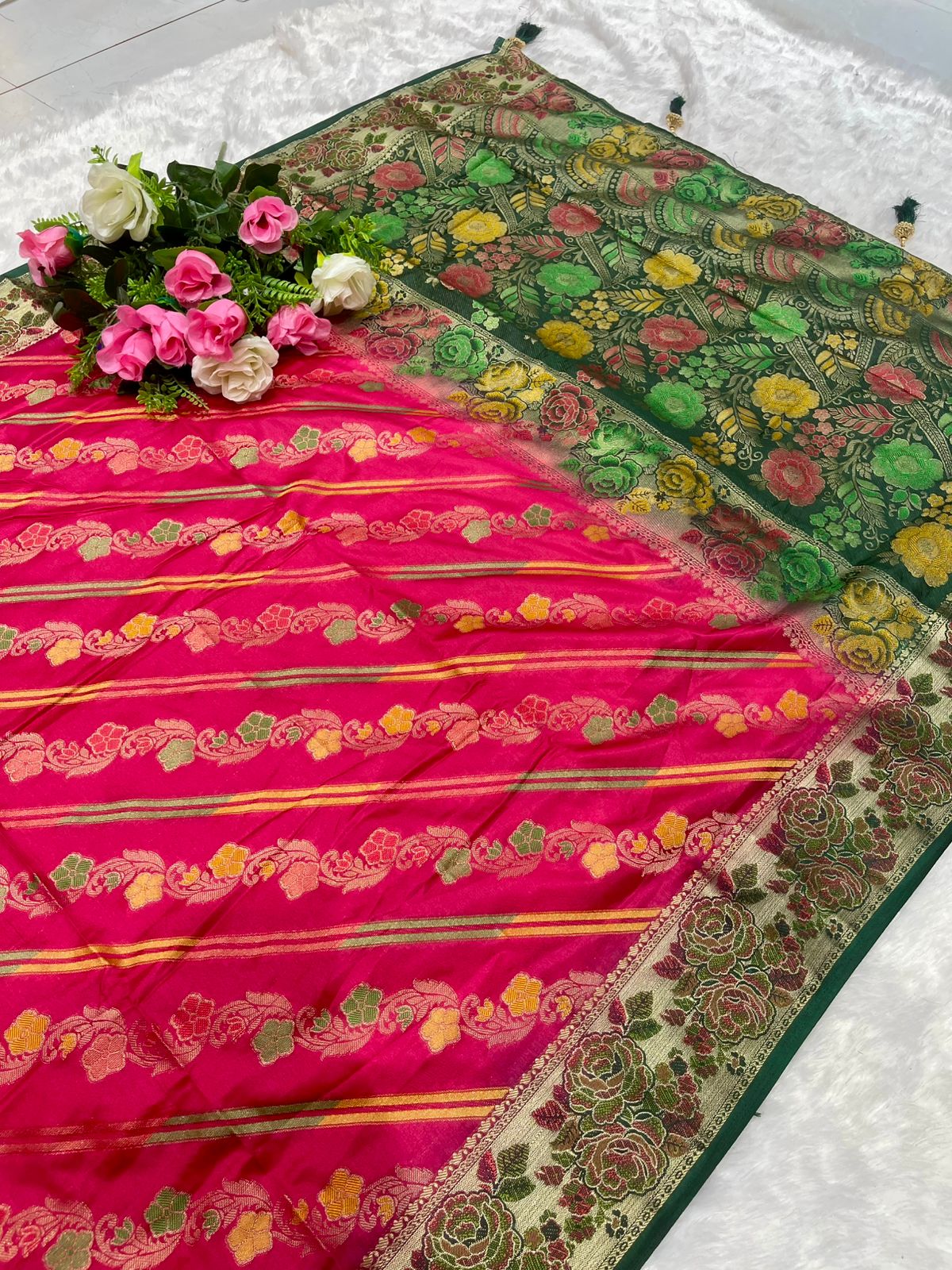 AJ-BAHUBALI MONICA SILK SAREE WITH 2D DYING WITH FLOWER ELEGANT RICH PALLU WITH BEAUTFIUL LAHERIA  DESIGN ON BODY WITH HEAVY BLOUSE