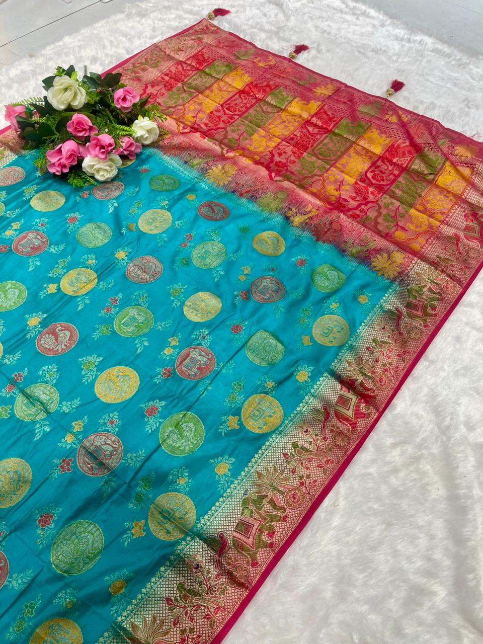 AJ-MARIO MONICA SILK SAREE WITH 2D DYING WITH FLOWER ELEGANT RICH PALLU WITH BEAUTFIUL GAJRAJ PEACOCK DESIGN ON BODY WITH HEAVY BLOUSE