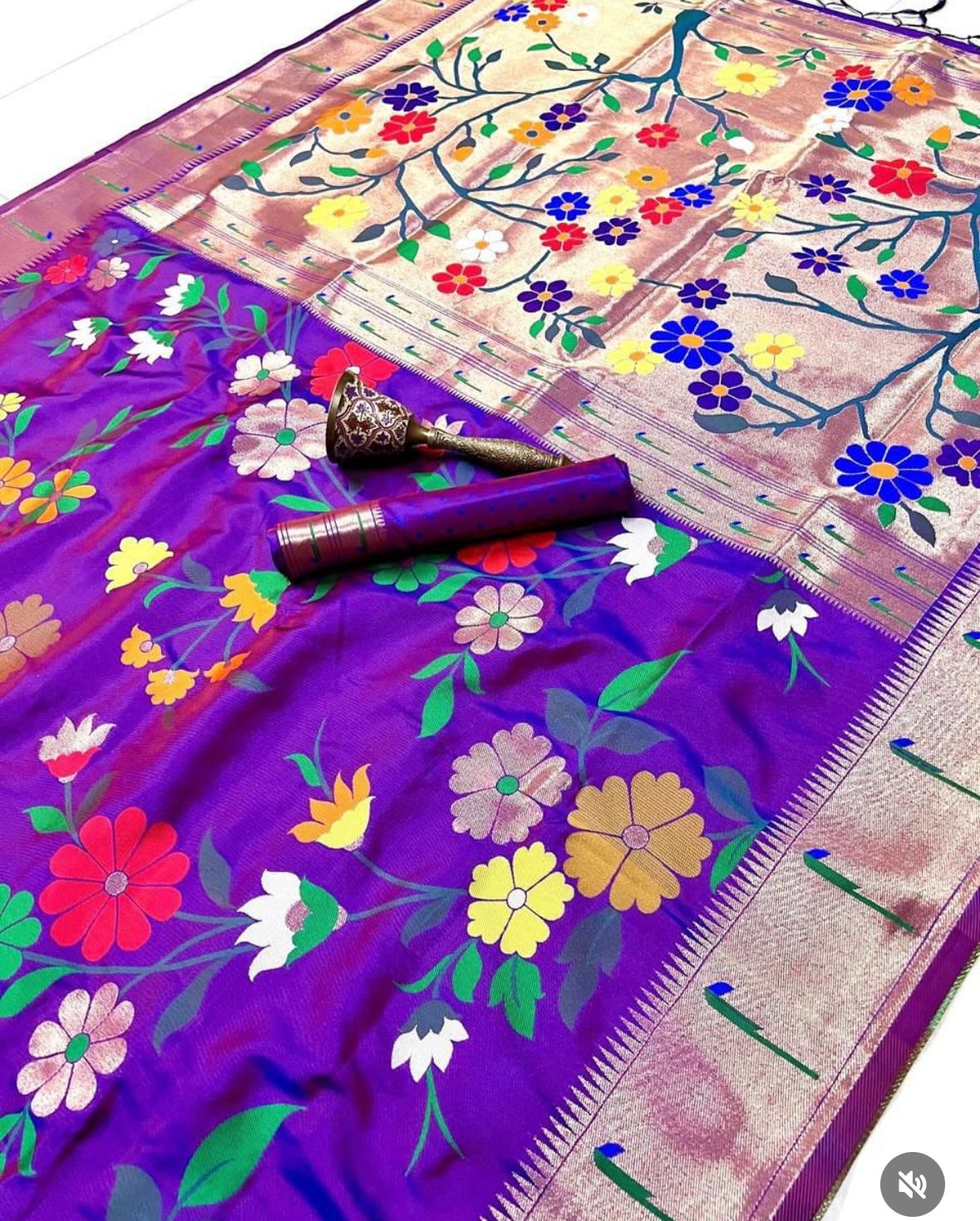AJ-MANDAKINI SOFT SILK 50/600 WITH RICH PALLU AND PAITHANI BORDER WITH MULTI FLOWER DESIGN VIRAL ONLINE DESIGN