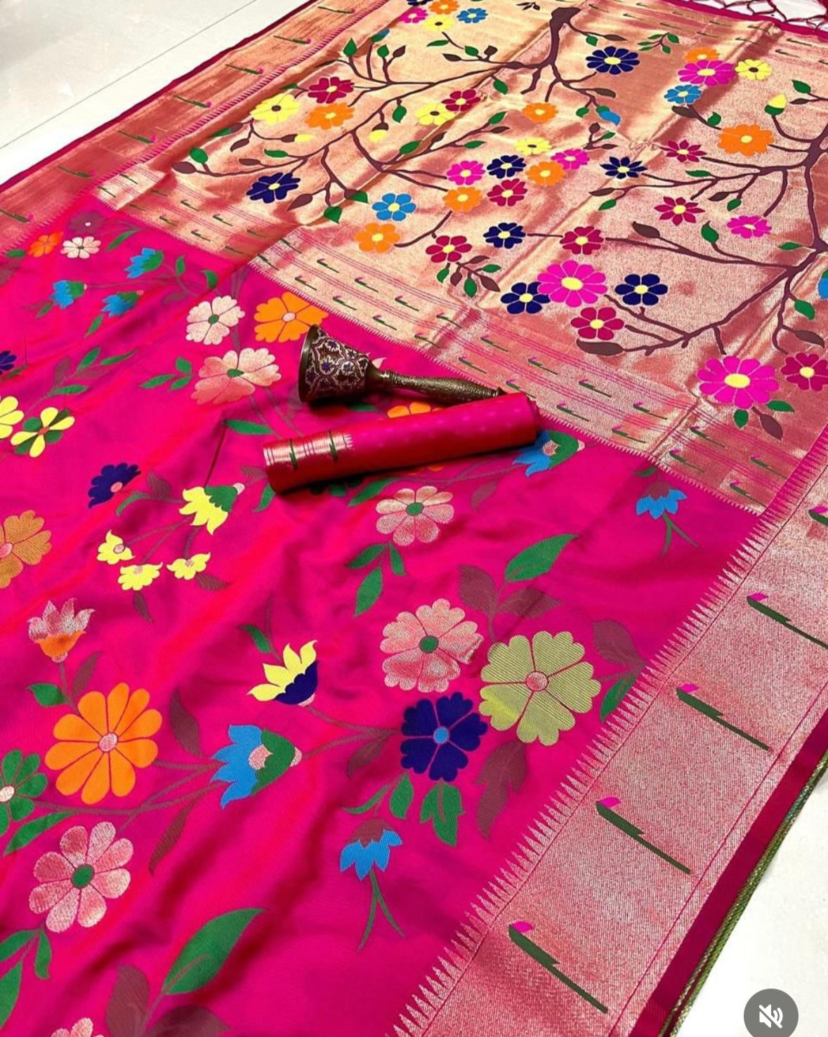 AJ-MANDAKINI SOFT SILK 50/600 WITH RICH PALLU AND PAITHANI BORDER WITH MULTI FLOWER DESIGN VIRAL ONLINE DESIGN
