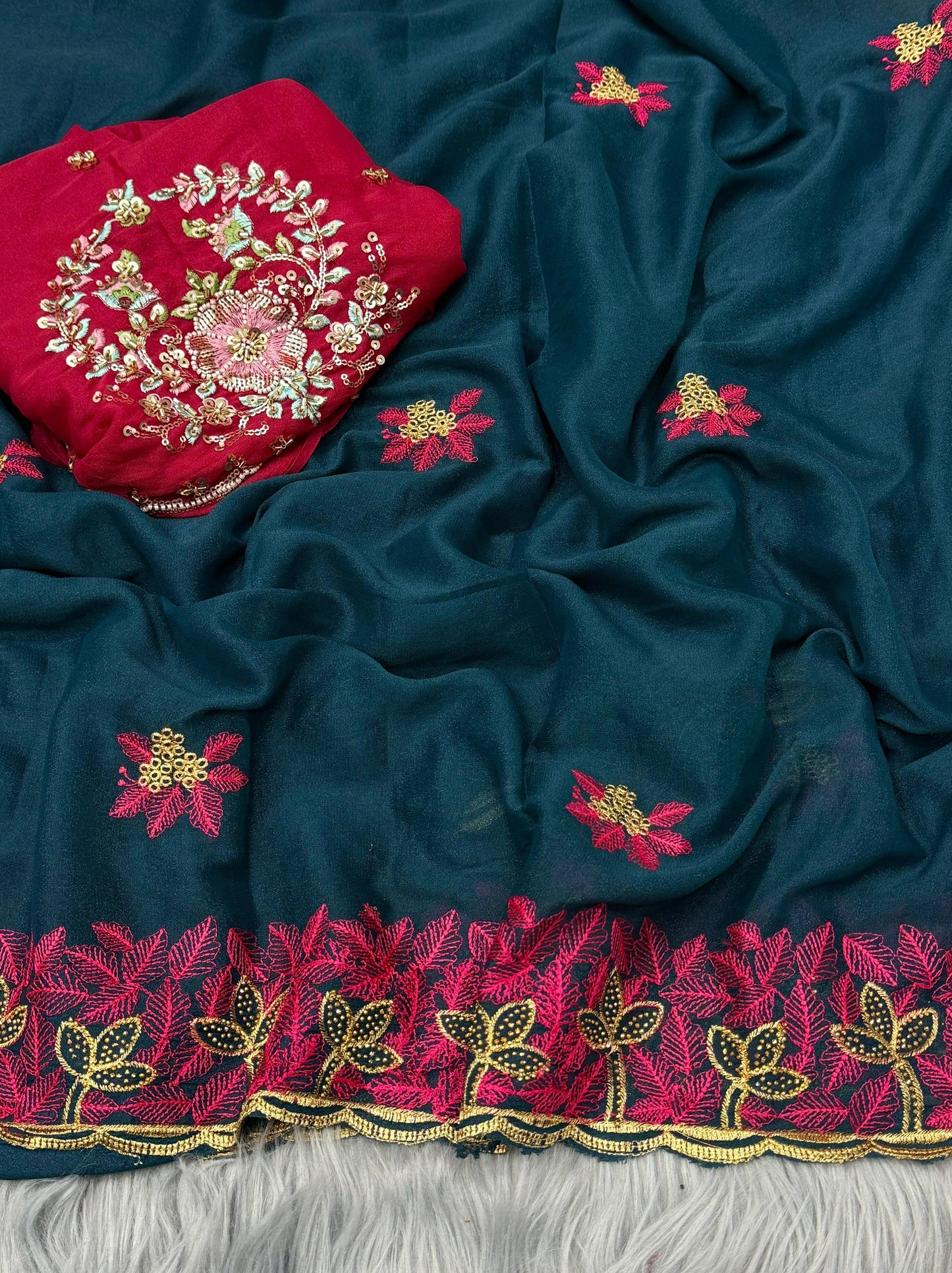 NN-2076 Star georgett fabric with c-pallu work with siroski work on it with Star Georgett fabric with contrast orignal handwork blouse