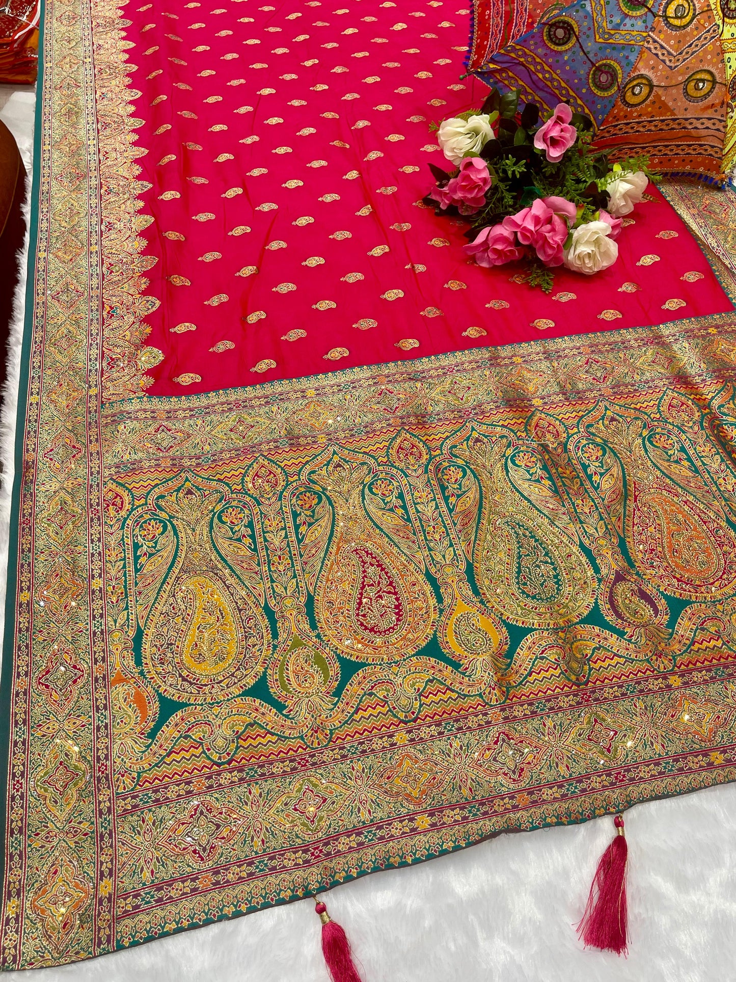 BS-SARVOPAREE UROPIAN DOLA SILK SAREE WITH HEAVY MULTI MEENA DESIGN WITH HEAVY RICH PALLU WITH BEAUTIFUL DAMAN WORK WITH CONTRAST BORDER AND BLOUSE AND HEAVY JARKAN