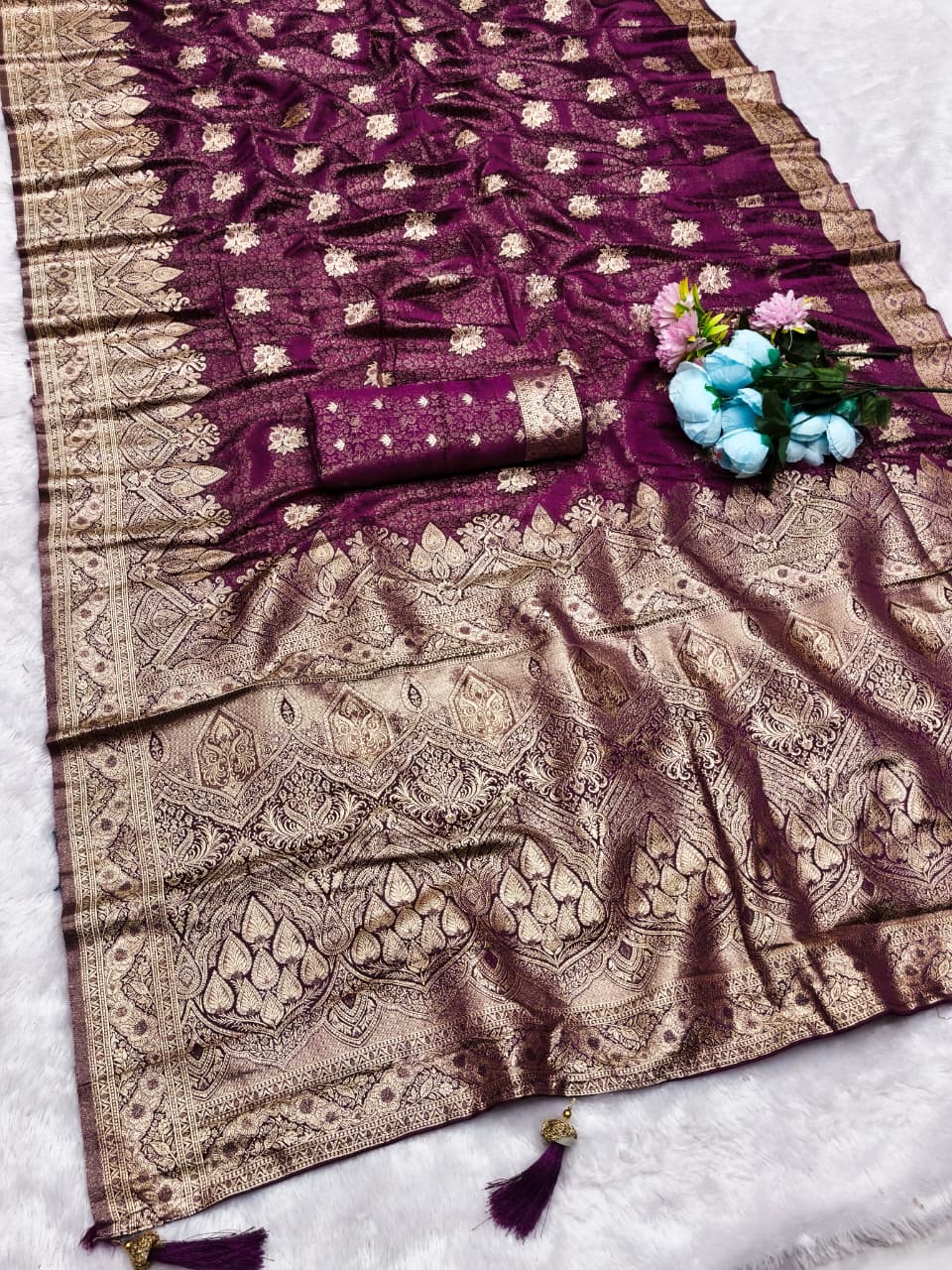 AJ-HICHKI TISSUE SILK SAREE WITH RICH PALLU DESIGN WITH DUSTY AND DARK COLOR MATCHING WITH TISSUE BLOUSE