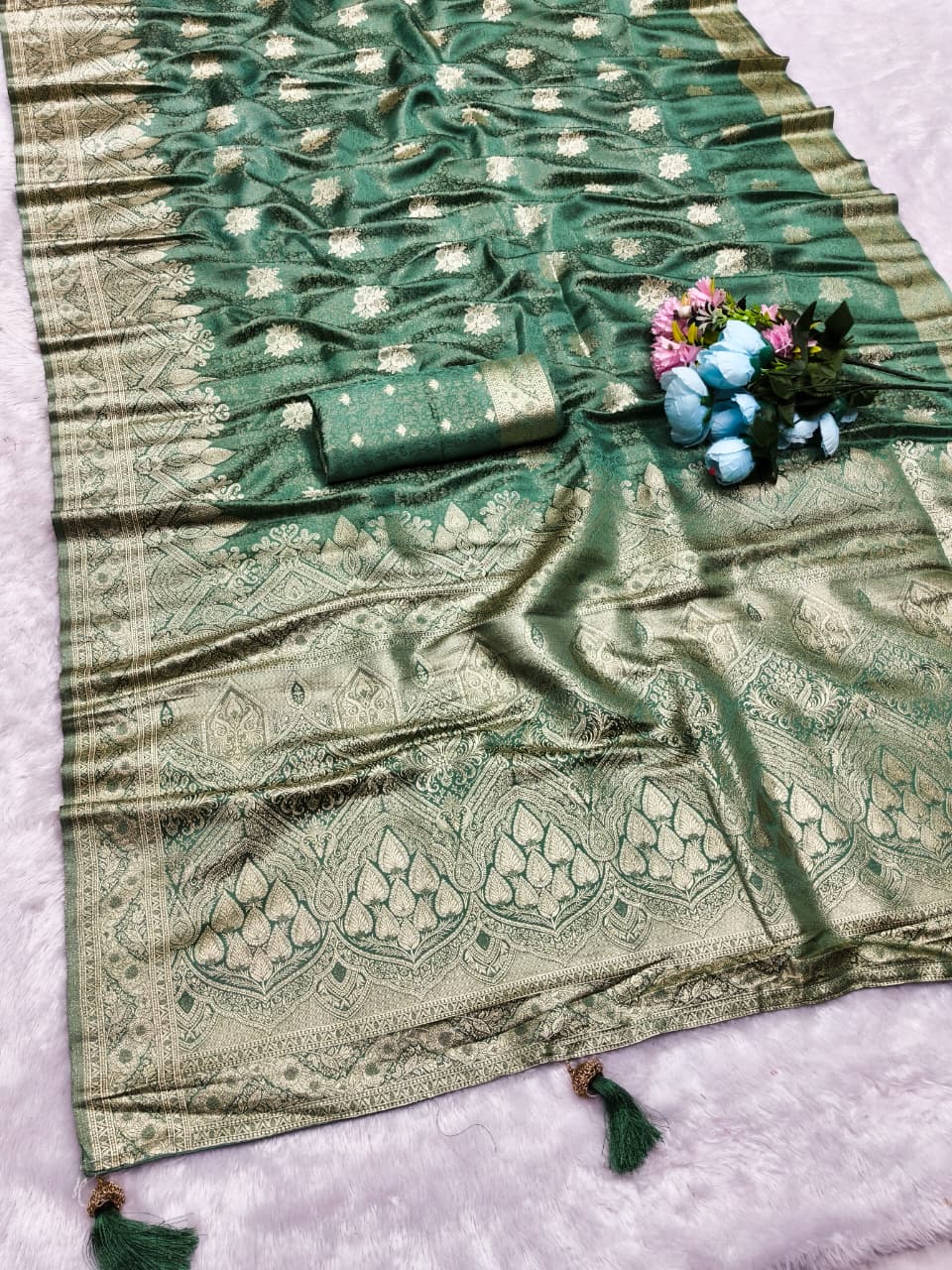 AJ-HICHKI TISSUE SILK SAREE WITH RICH PALLU DESIGN WITH DUSTY AND DARK COLOR MATCHING WITH TISSUE BLOUSE