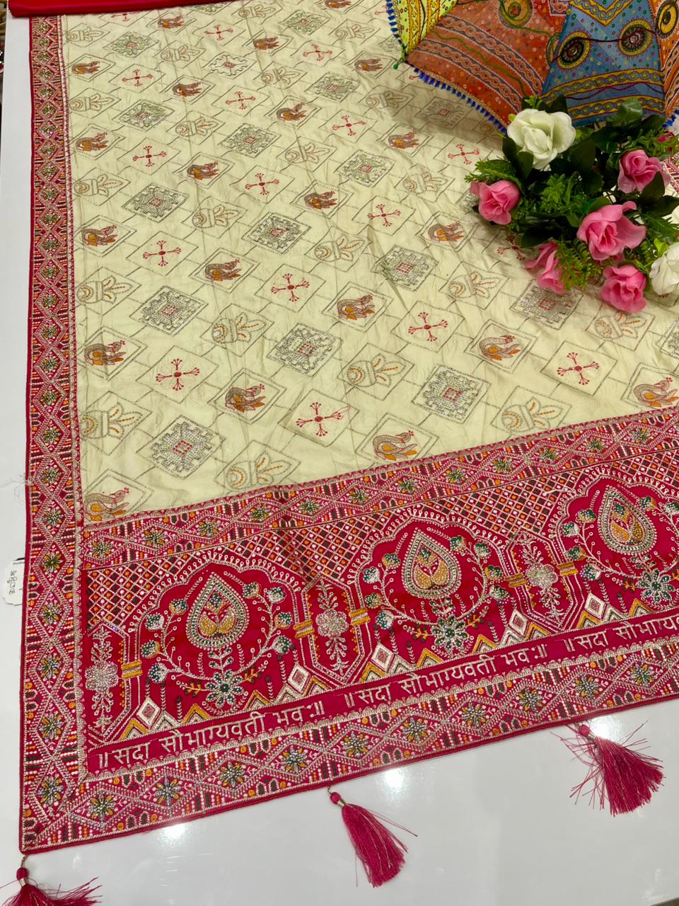 BS-POSTMAN  SATIN KANJIVARAM SILK GHATCHOLA GUJRATI DESIGN WITH RICH HEAVY PALLU AND BEAUTIFUL BODY DESIGN WITH CONTRAST BLOUSE WITH HEAVY WORK