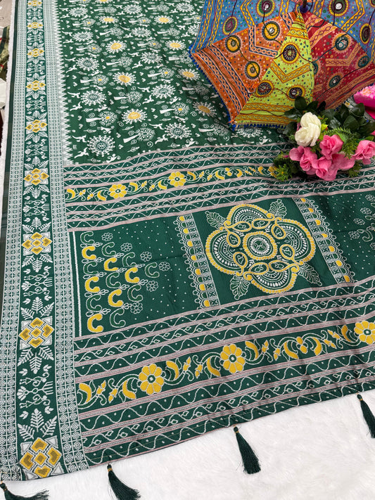 AJ-FLASH SOFT SILK SAREE WITH RICH PALLU WITH BEAUTIFUL UNIQUE DEDIGN WITH MEENAKARI WORK