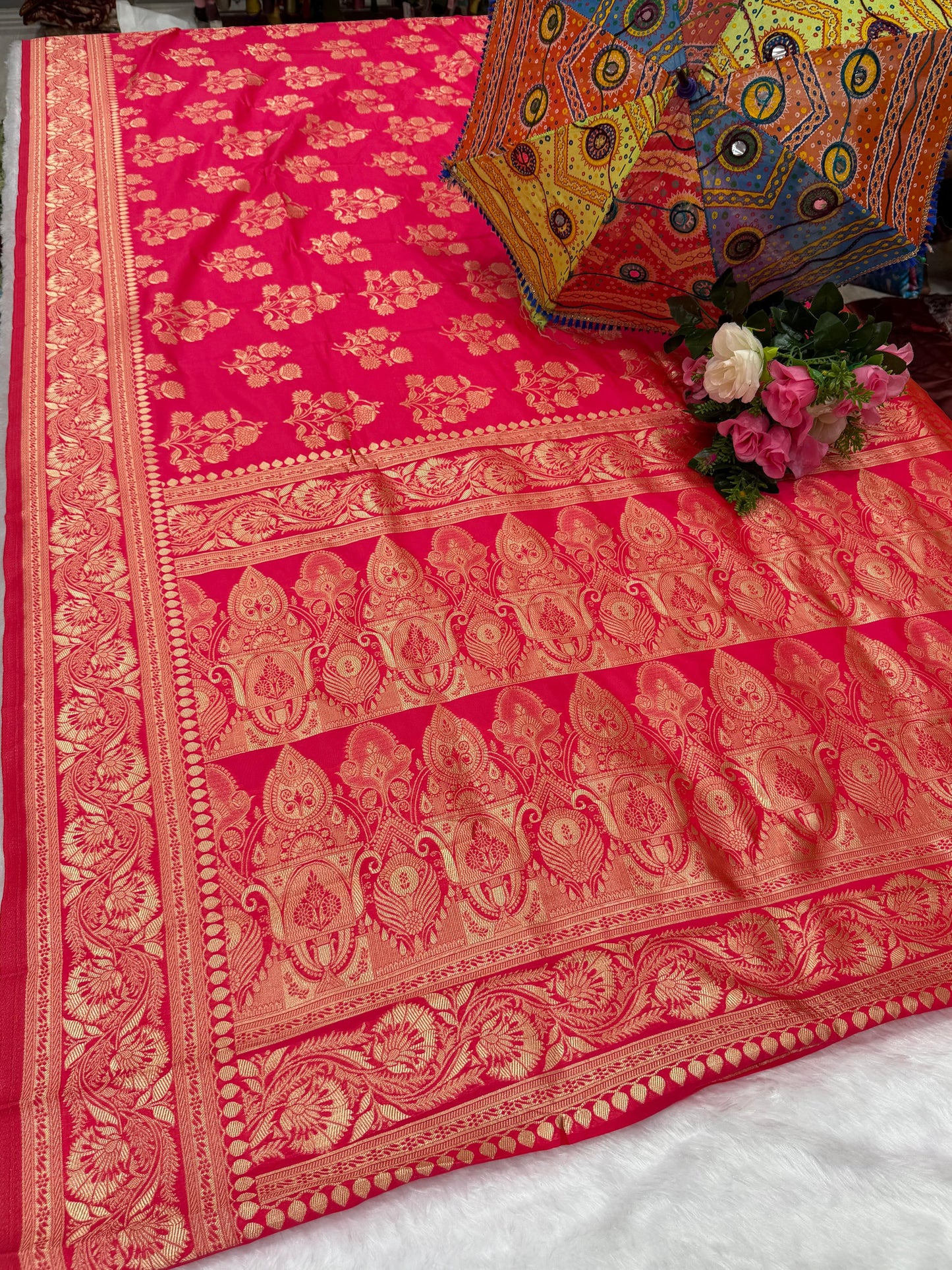 AJ-GAURAV CHAMPION SILK SAREE WITH BEAUTIFUL DESIGN WITH RICH PALLU AND BUTTA DESIGN