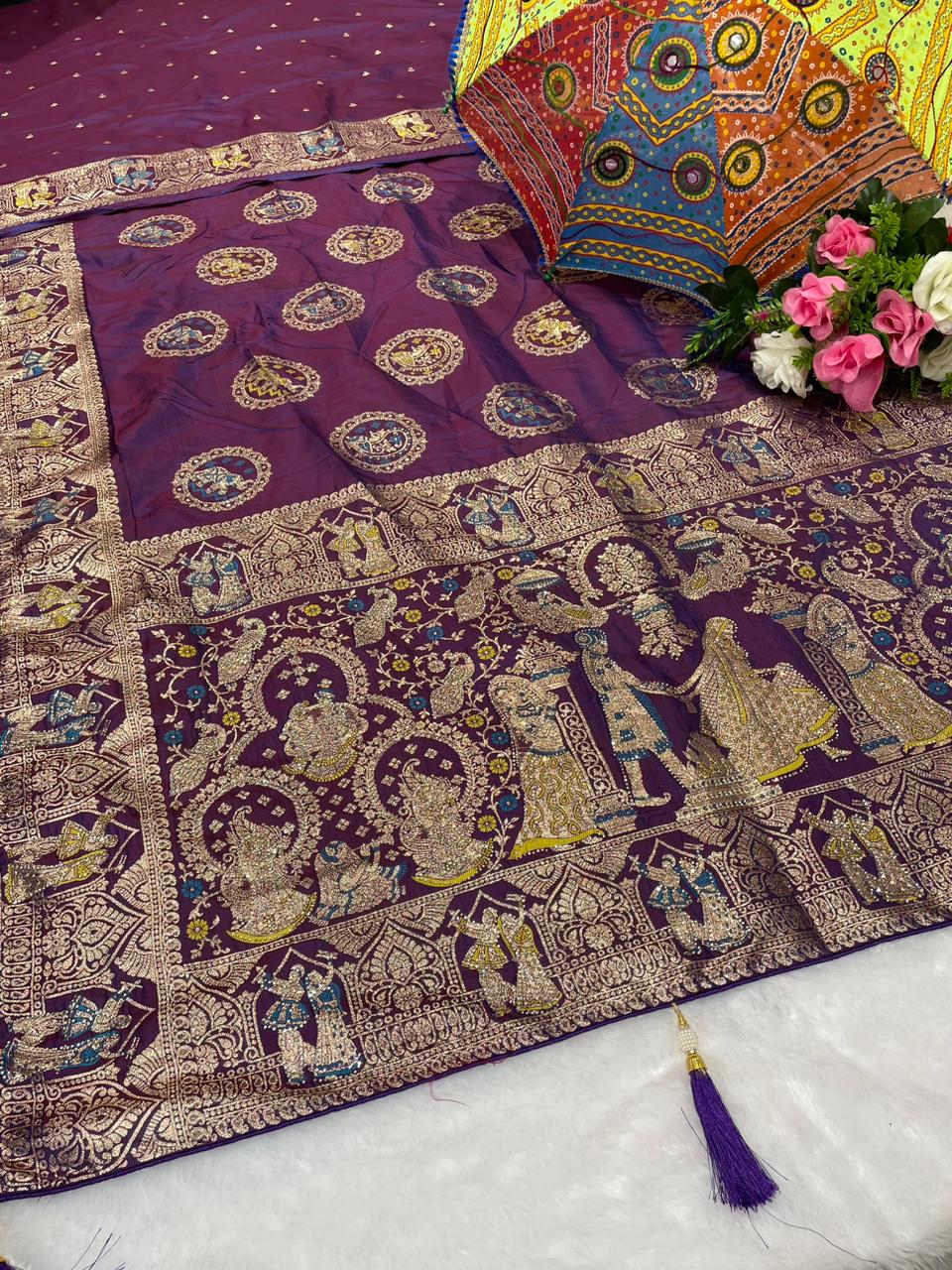 AJ-VIVAH SOFT SILK SAREE WITH BARAT PRINT WITH SIROSKE WORK AND GAJRAJ DESIGN ON BAHU AND BEAUTIFUL DAAMAN DESIGN