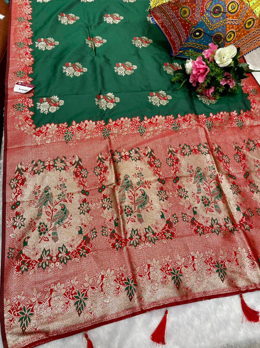 AJ-KUMARI SOFT SILK WITH COMTRAST PALLU AND BLOUSE AND RICH HEAVY PALLU WITH BEAUTIFUL DESIGN AND LATKAN