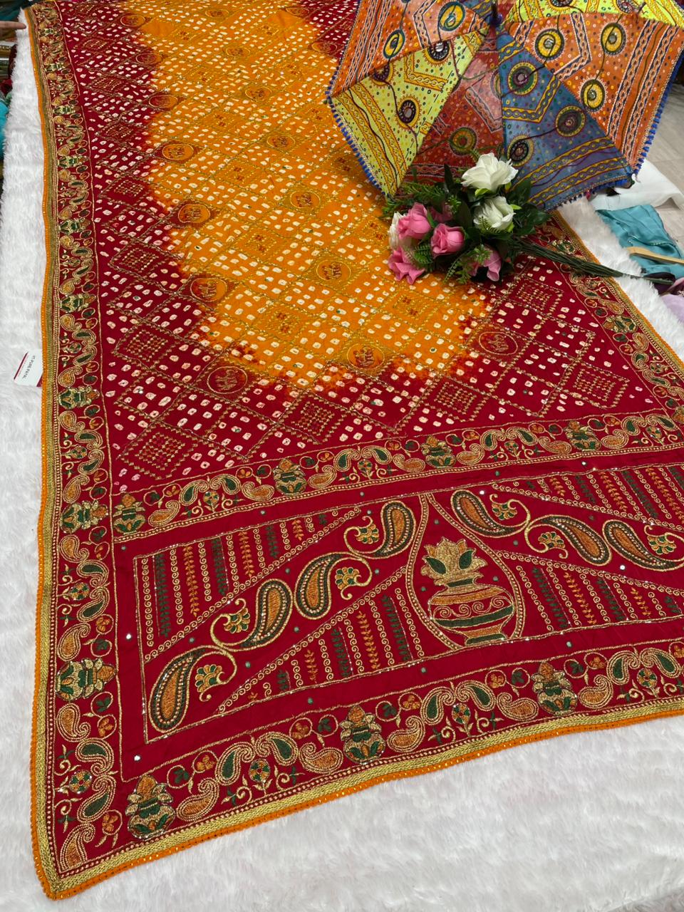 HT-PURE-PAYAL-2 PURE BANDHANI SAREE WITH JAIPURI WORK AND VIRAL BANDHANI DESIGN WITH PETHA WORK AND LAGNI PATTA WORK WITH KHATLI WORK AND GOLDEN PIPING